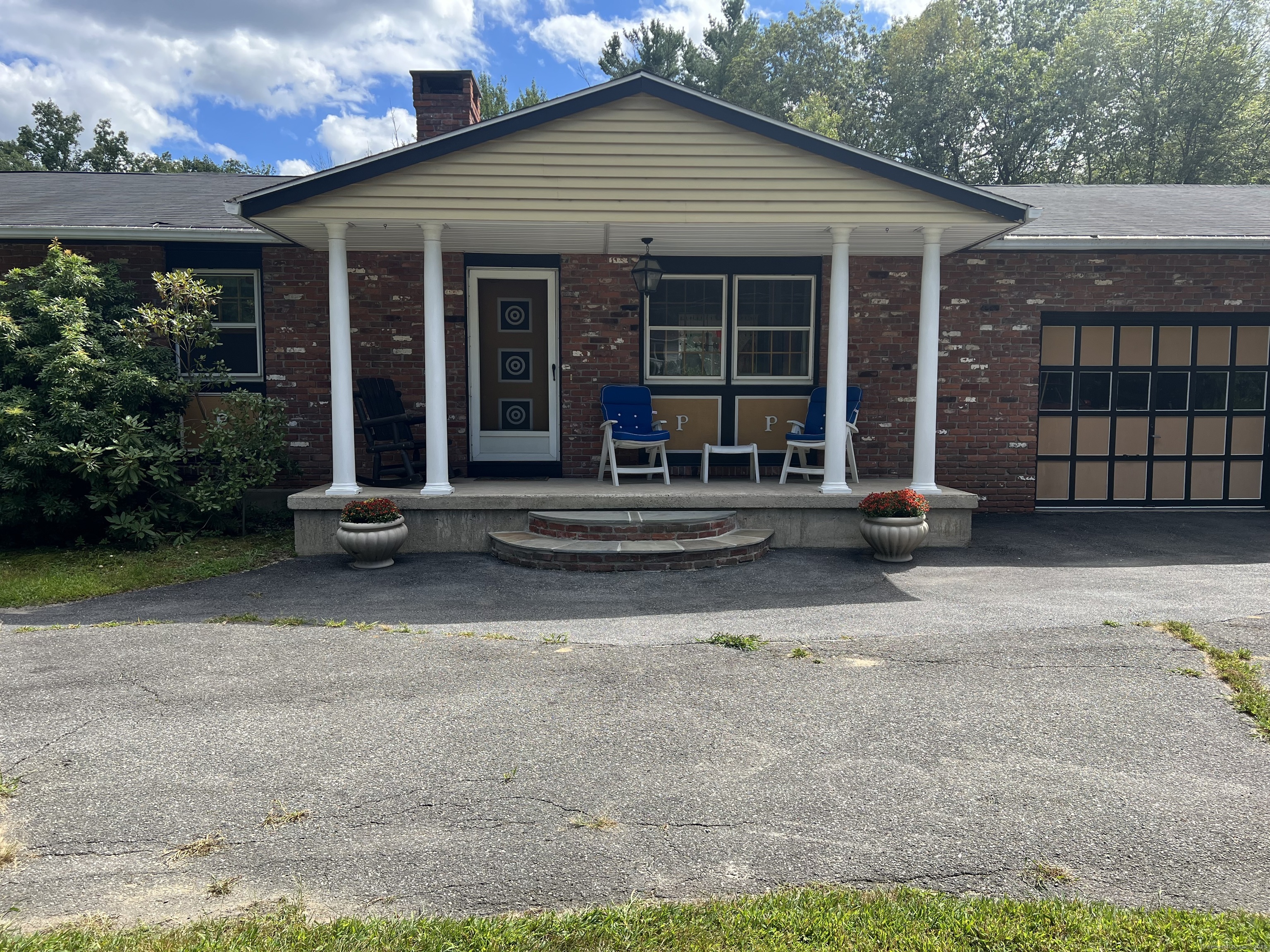 19 Vickers Road