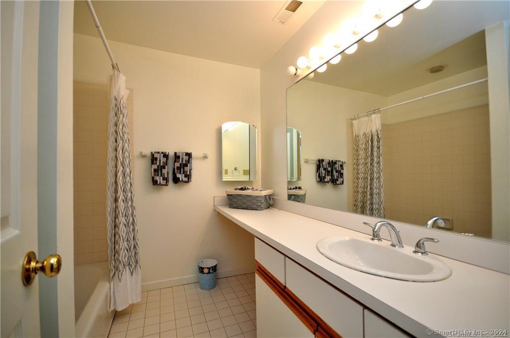 93 Litchfield Ponds Drive 93