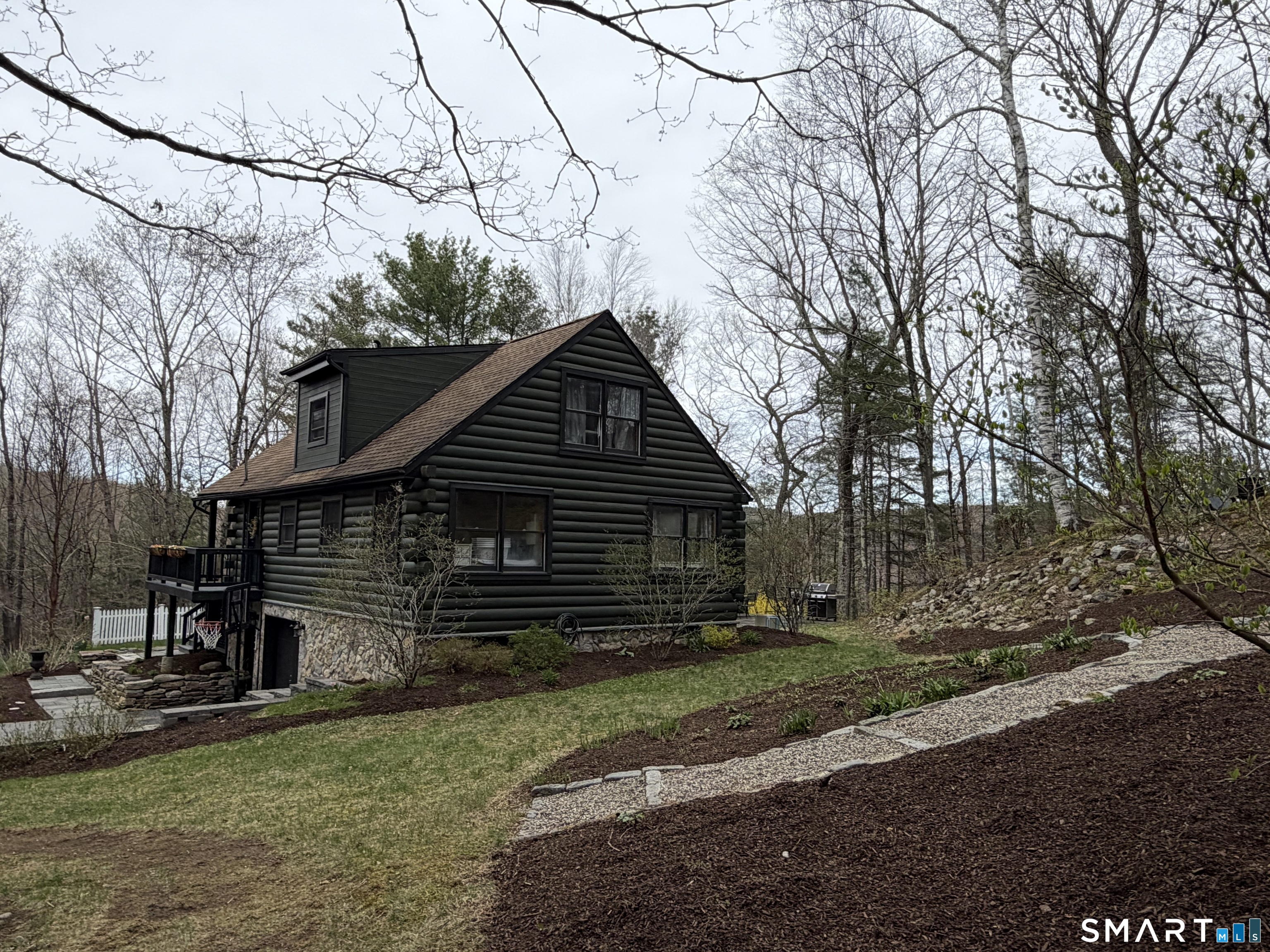 280 Woodville Road