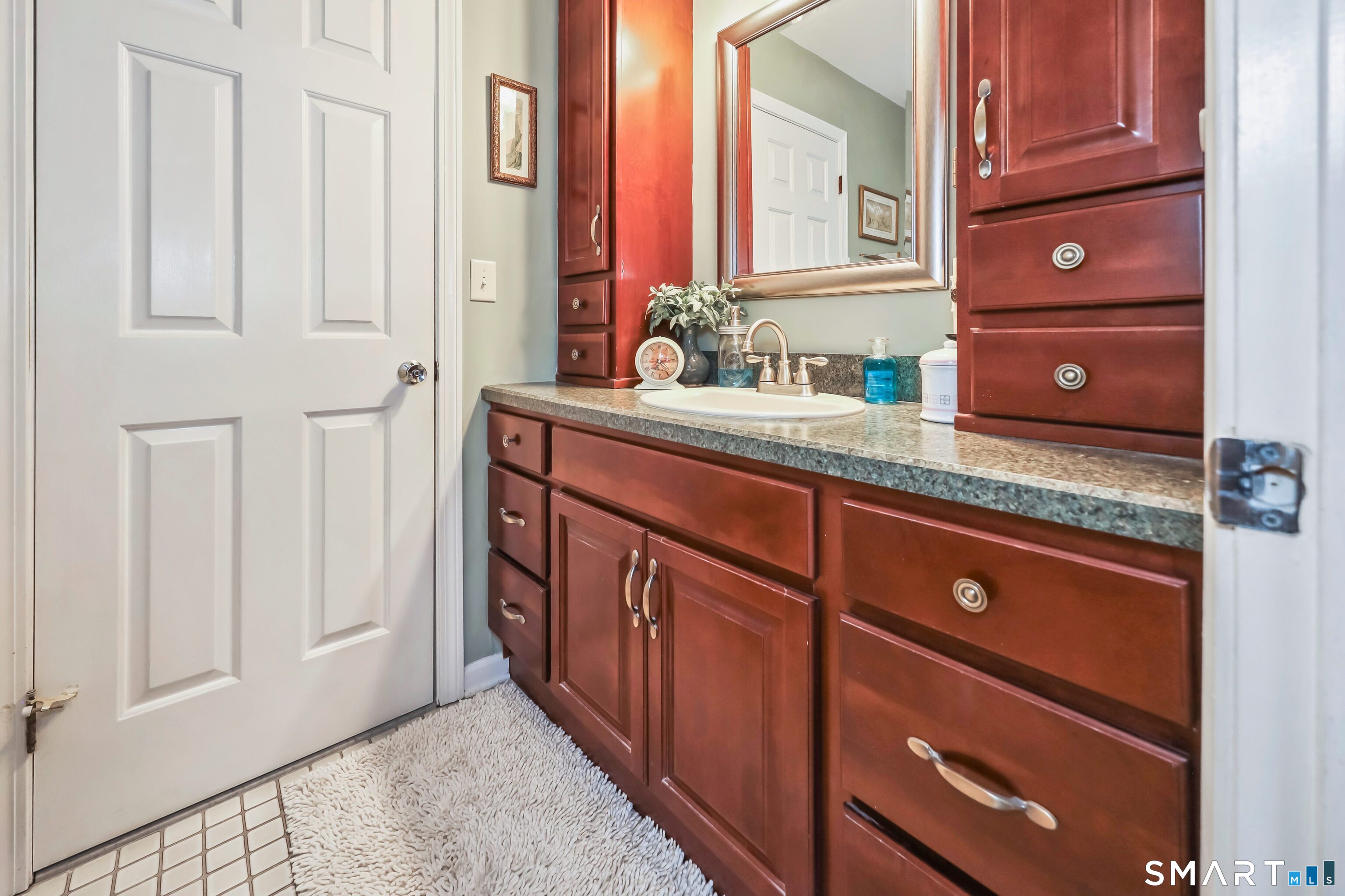 1229 Winsted Road 54