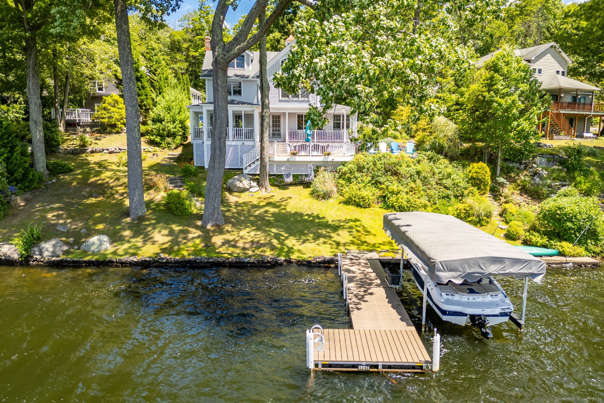 424 East Wakefield Boulevard