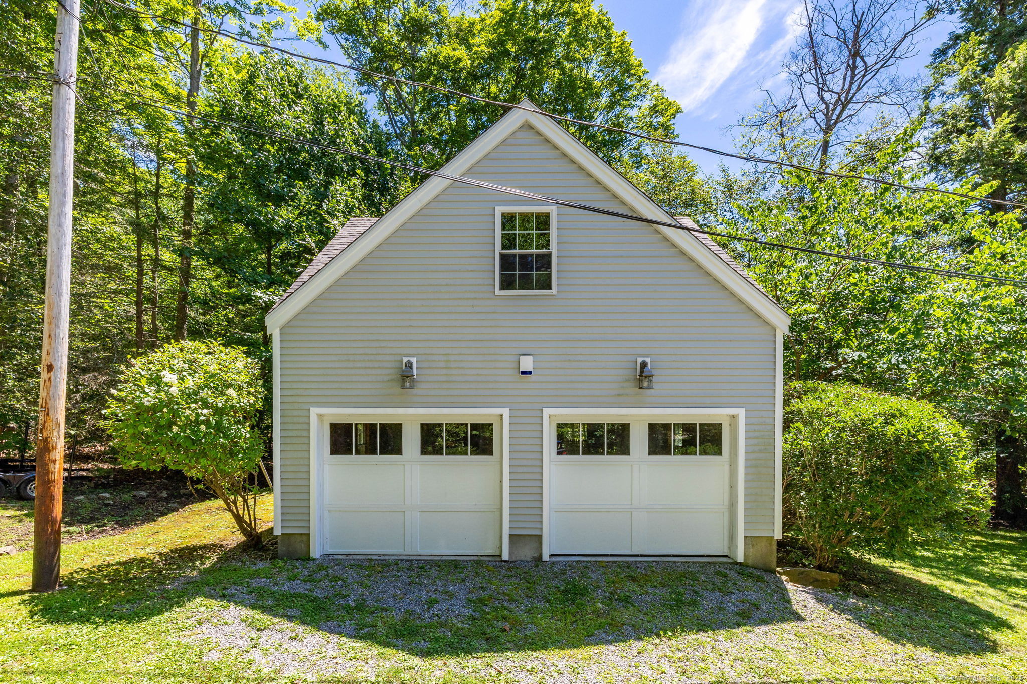 424 East Wakefield Boulevard