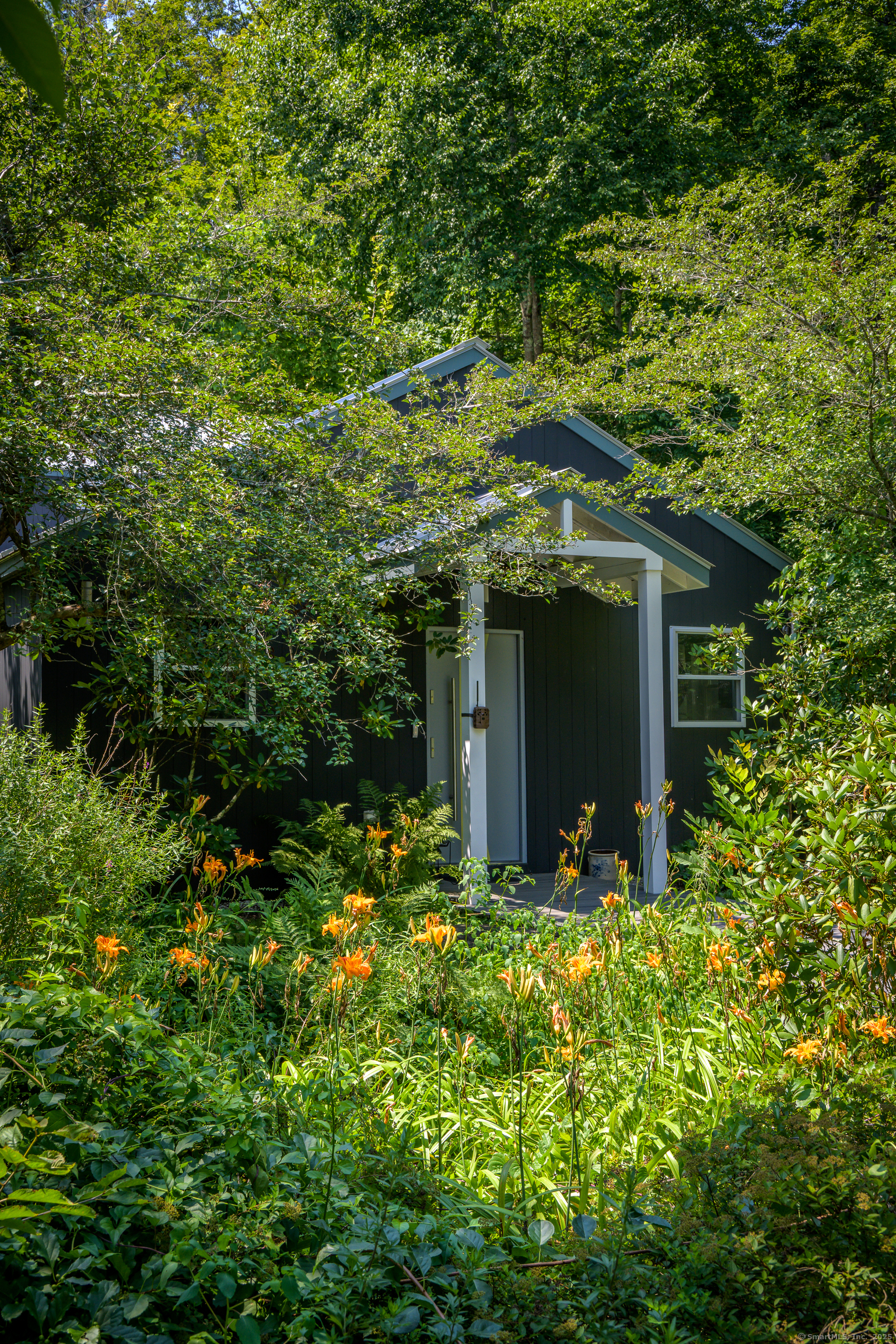 35 Kirk Road