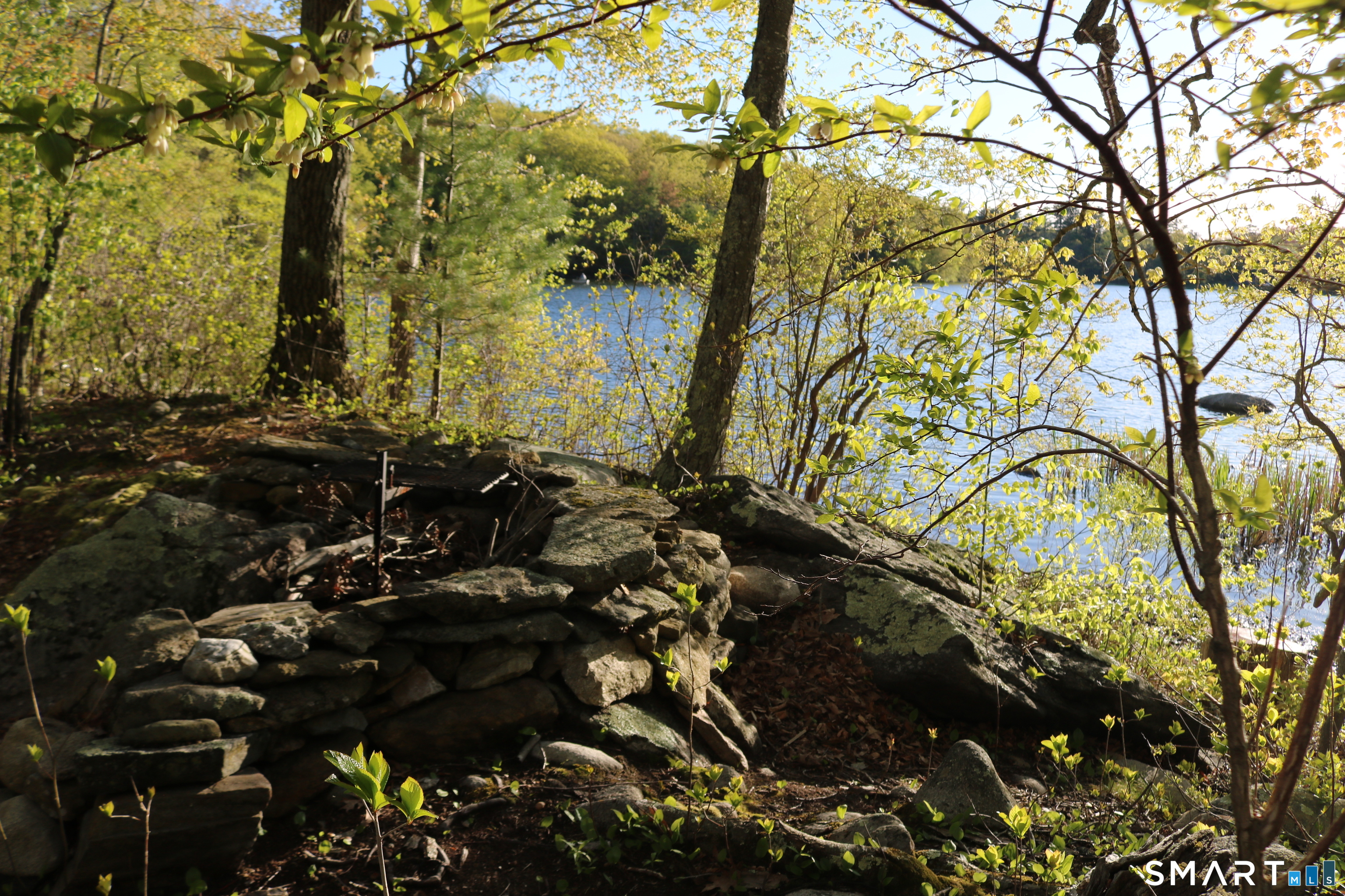 00 Mt. Tom Passway