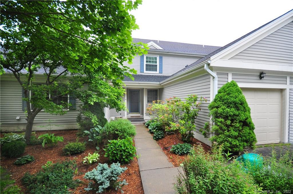 93 Litchfield Ponds Drive 93