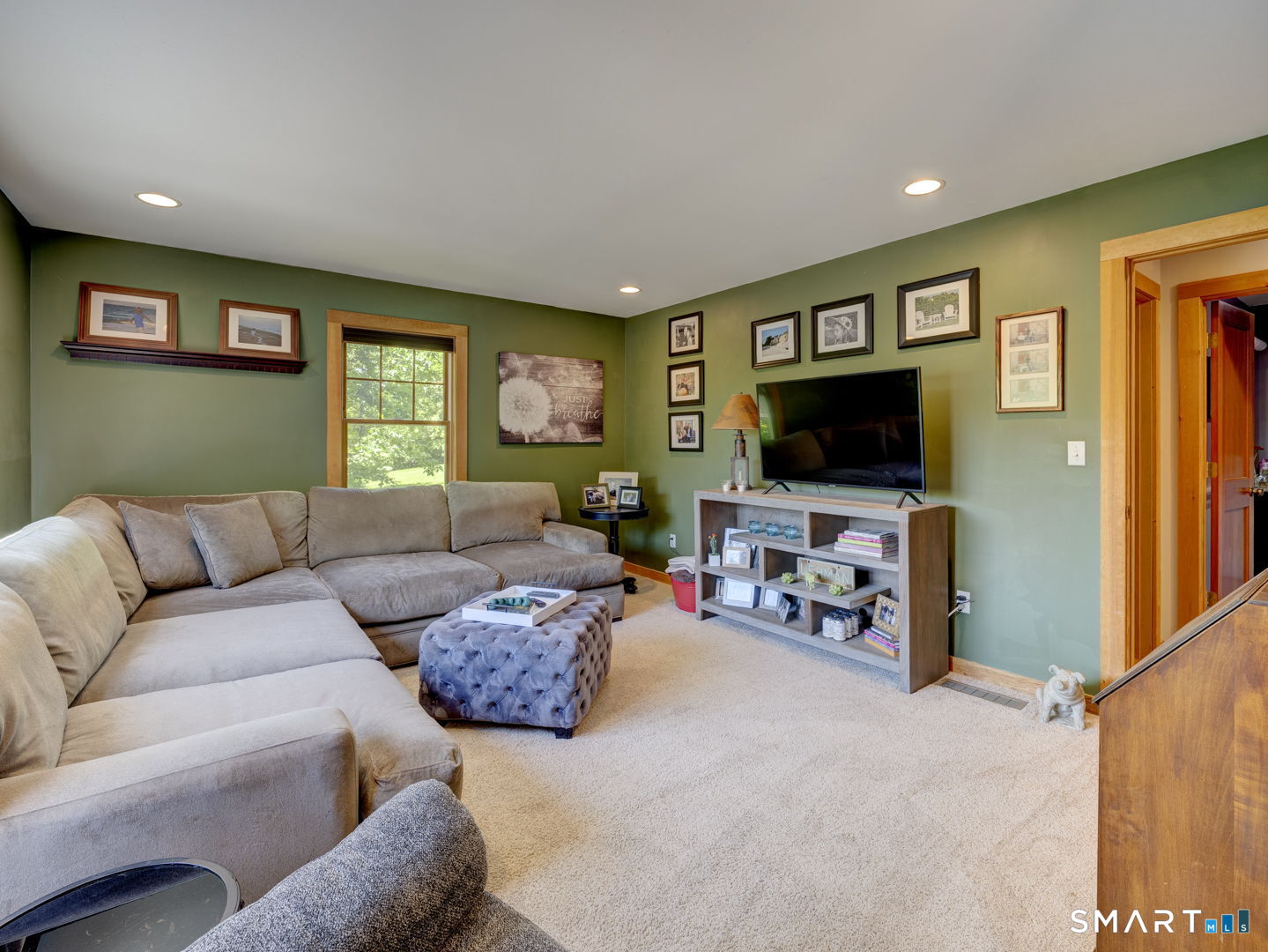 8 Deming Road