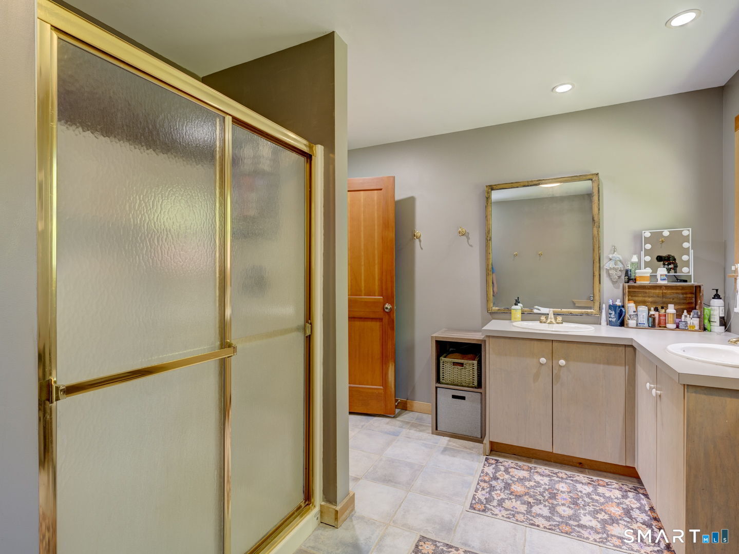 8 Deming Road