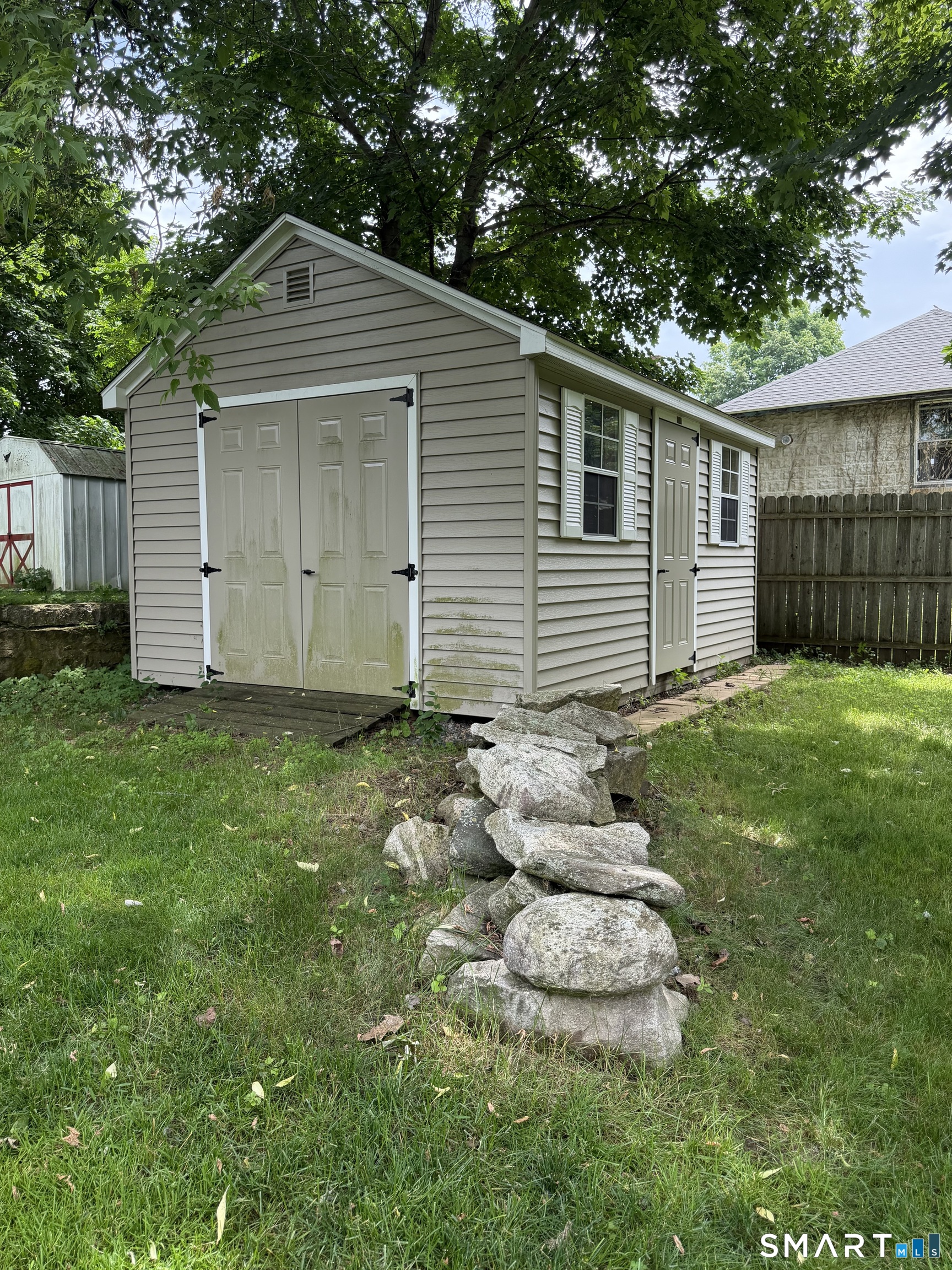 52 Tracy Avenue