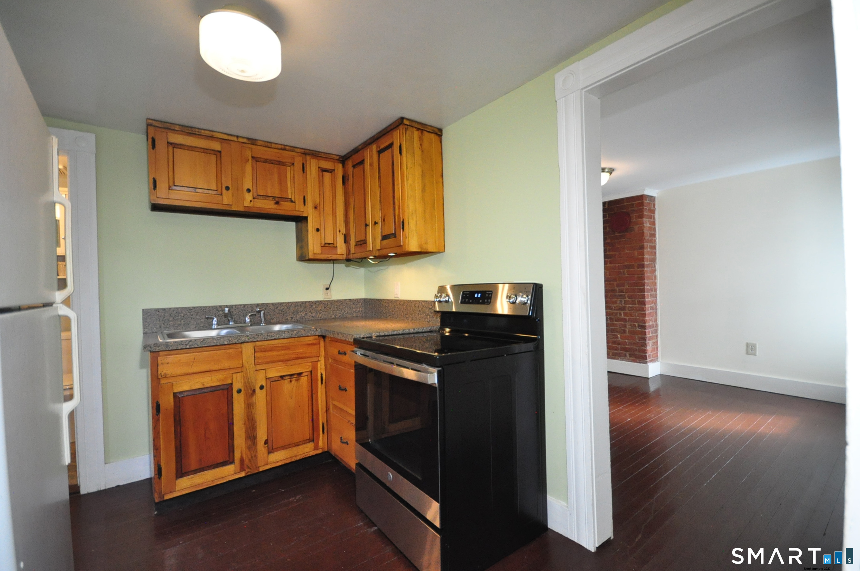 22 Highland Avenue