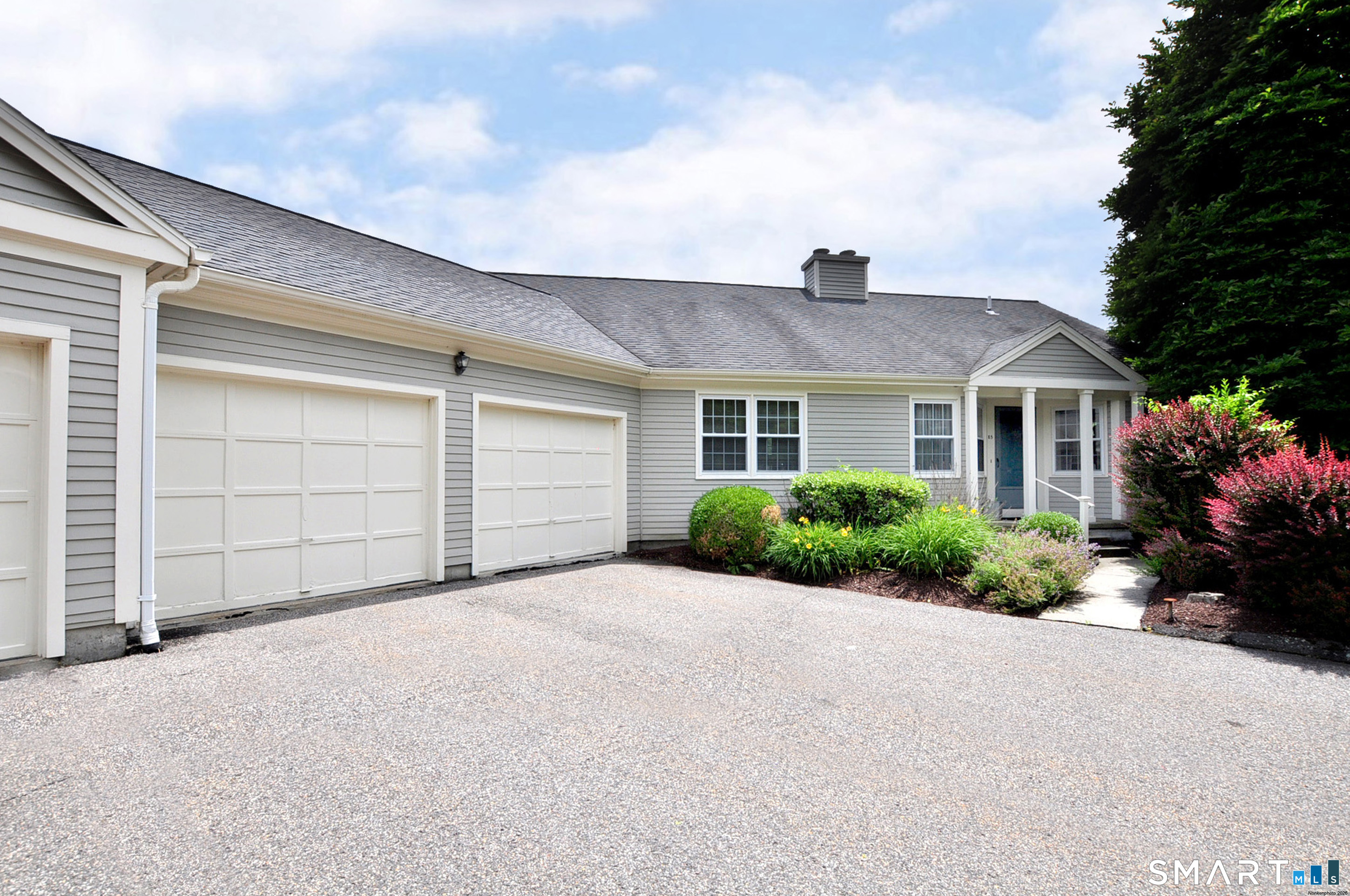 85 Litchfield Ponds Drive Unit: 85
