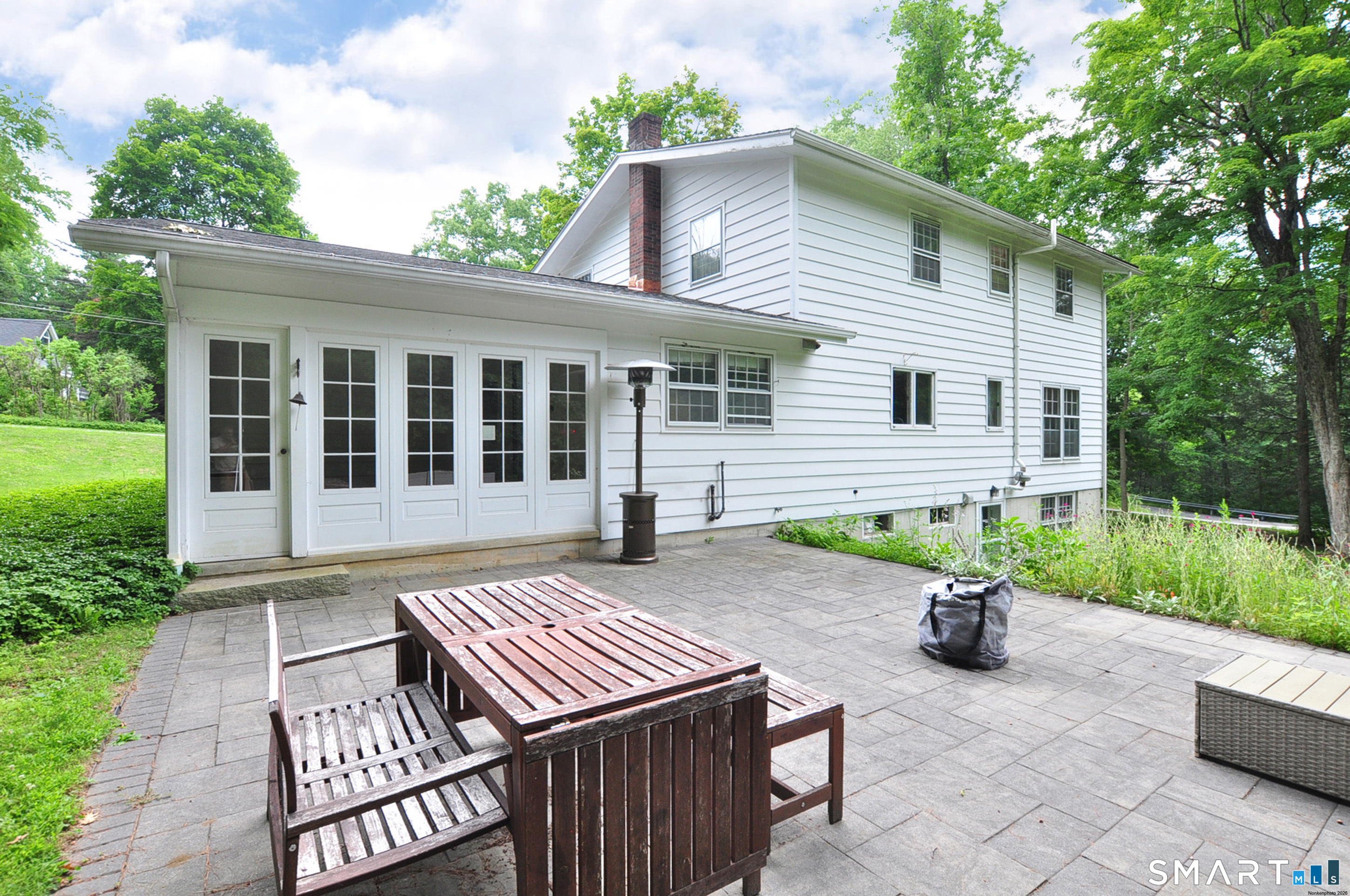 87 Sheldon Lane