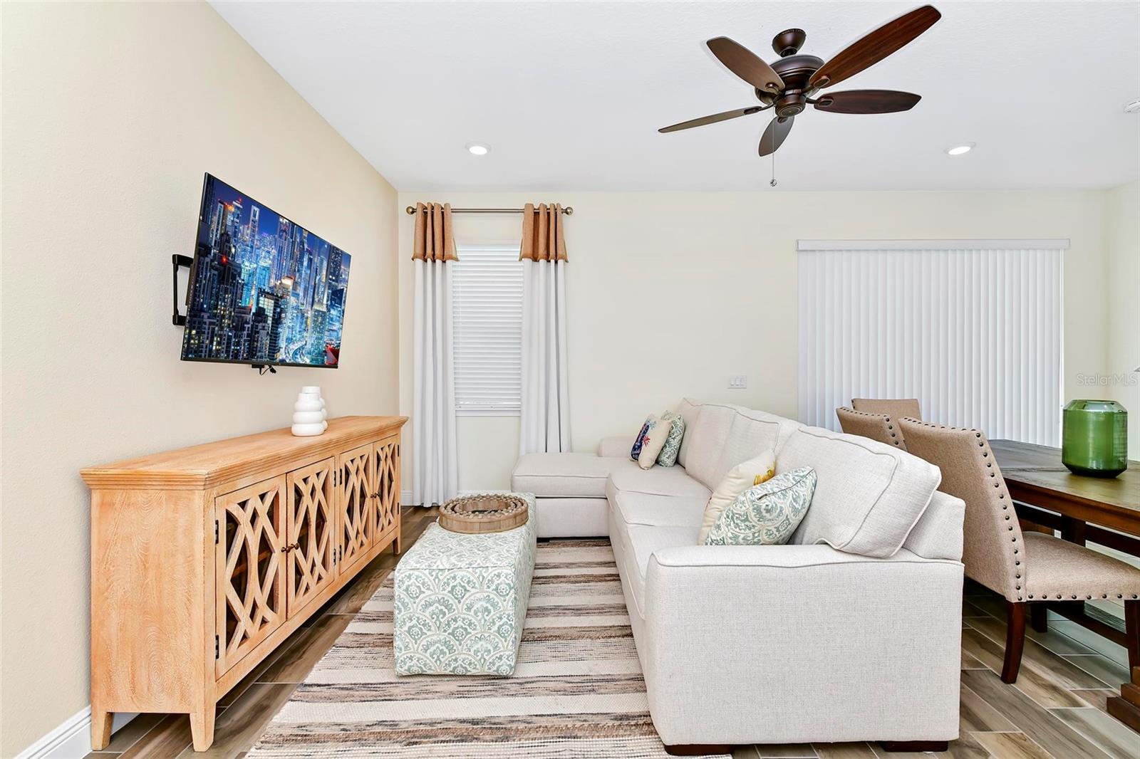 2920 CARIBBEAN SOUL DR