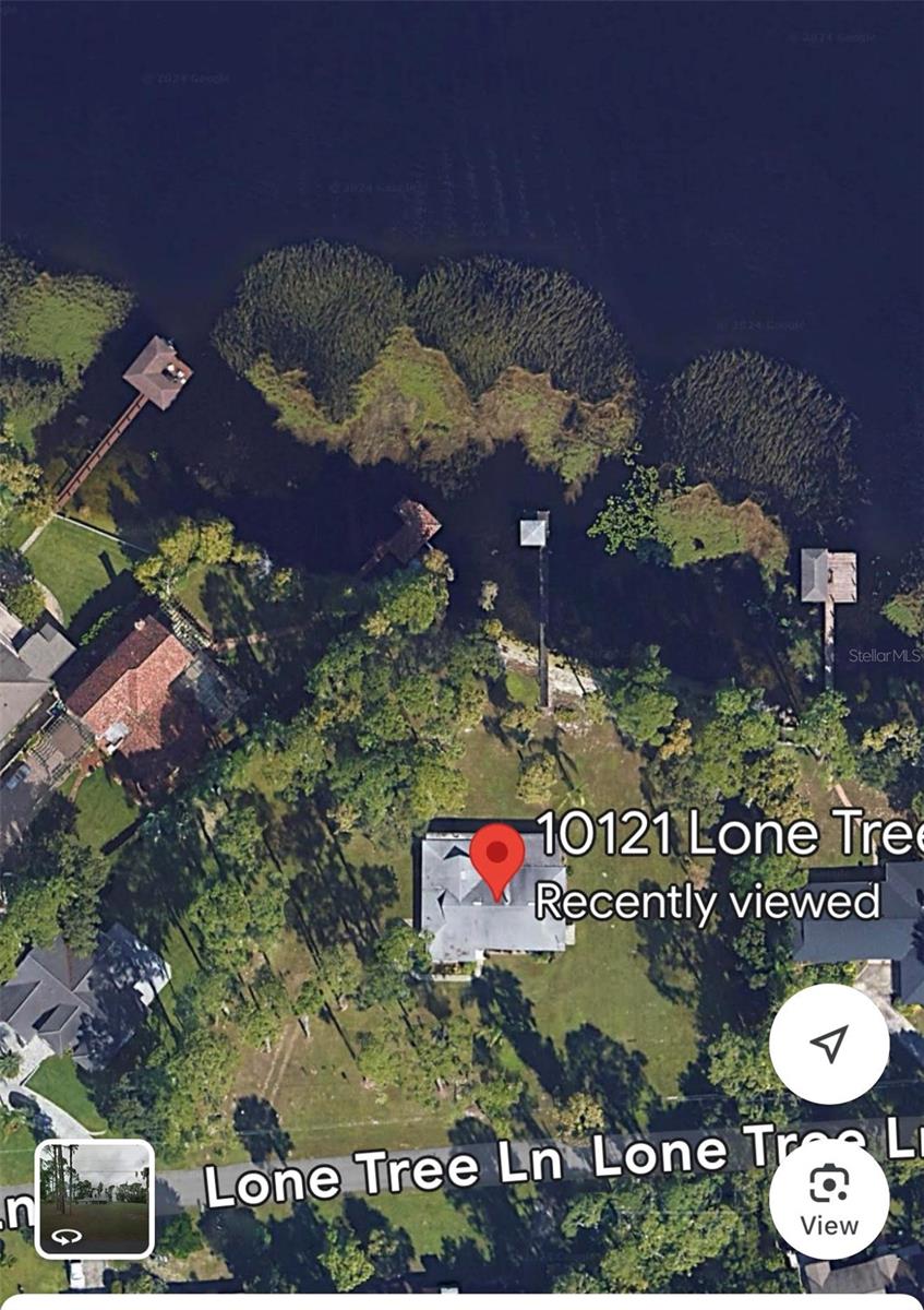10121 LONE TREE LN