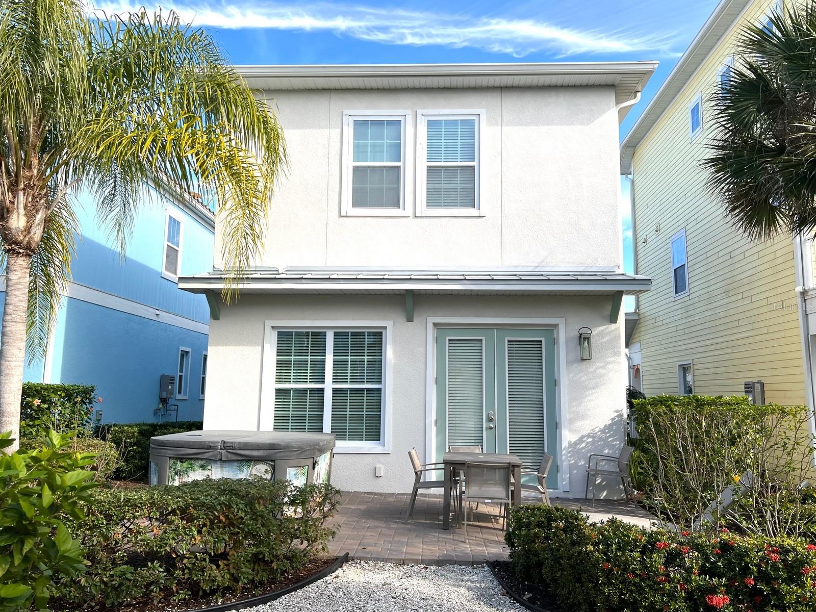 3008 SEA PLANE LN