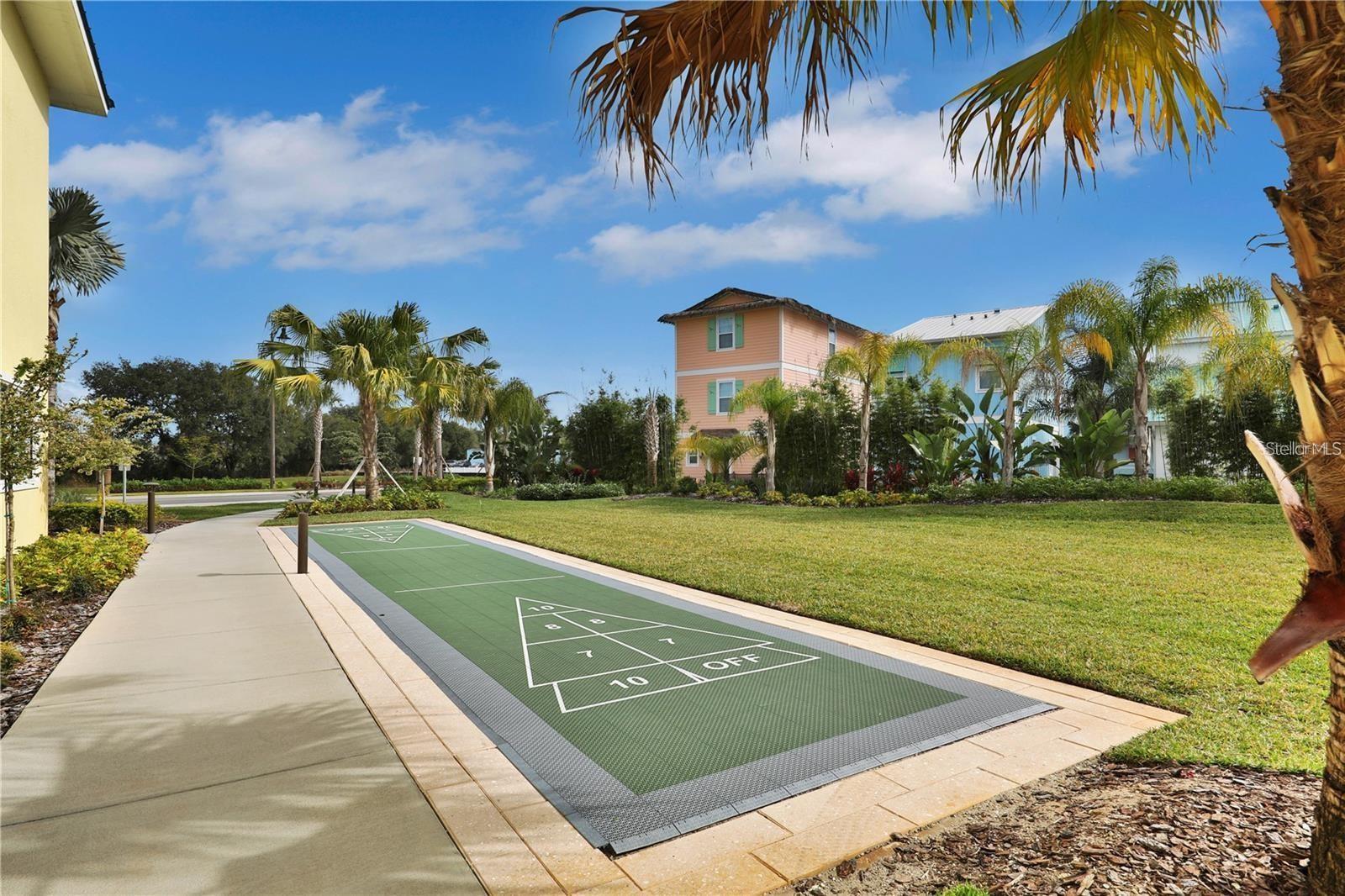 8135 COCONUT PL