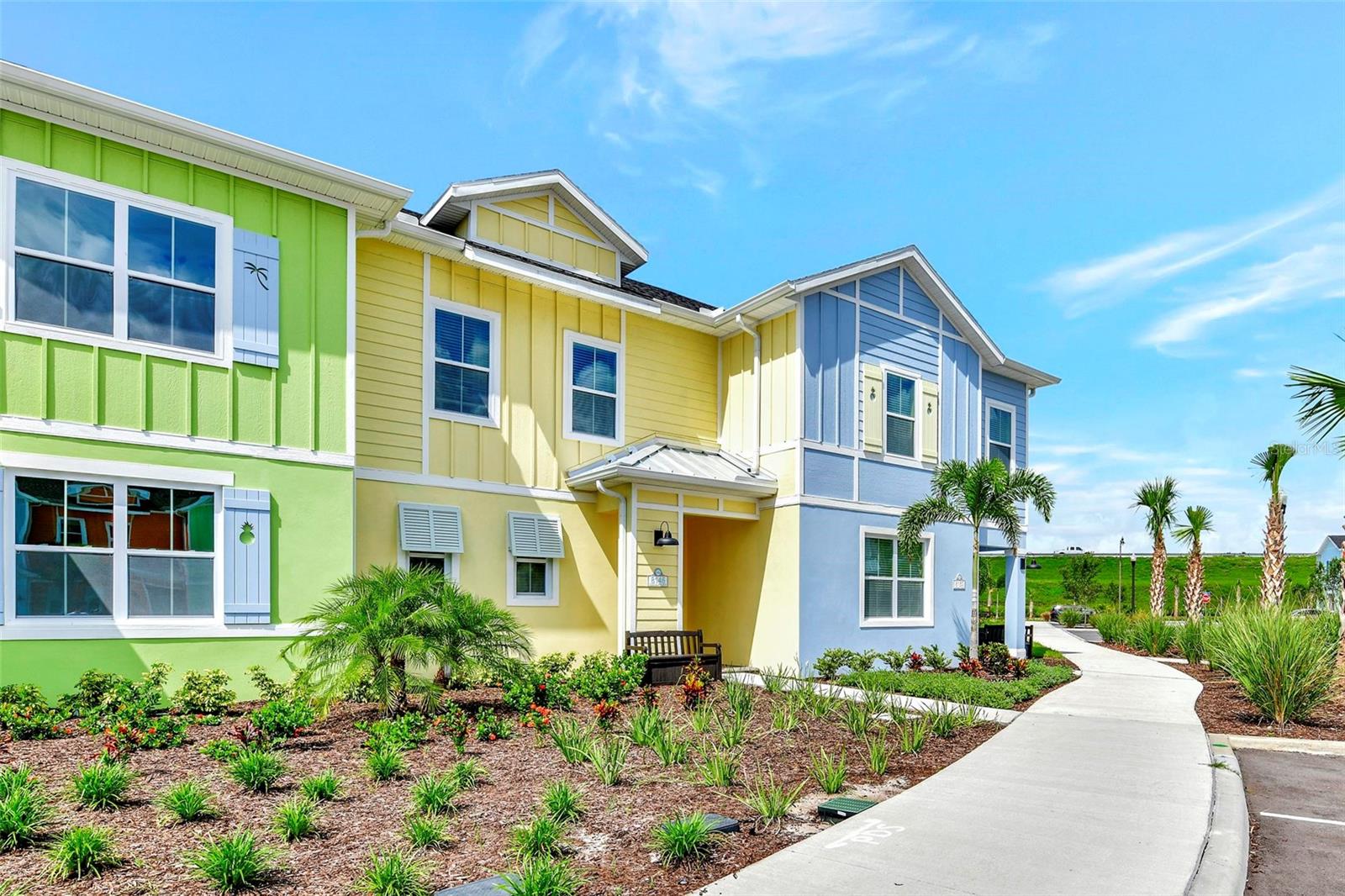 8146 COCONUT PL