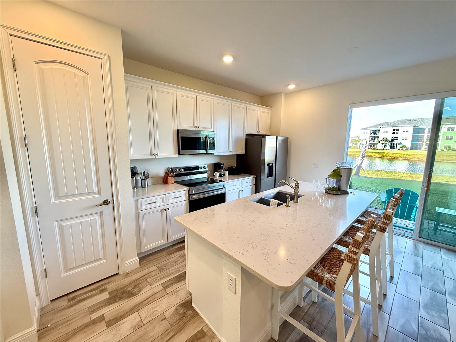 3165 CARIBBEAN SOUL DR