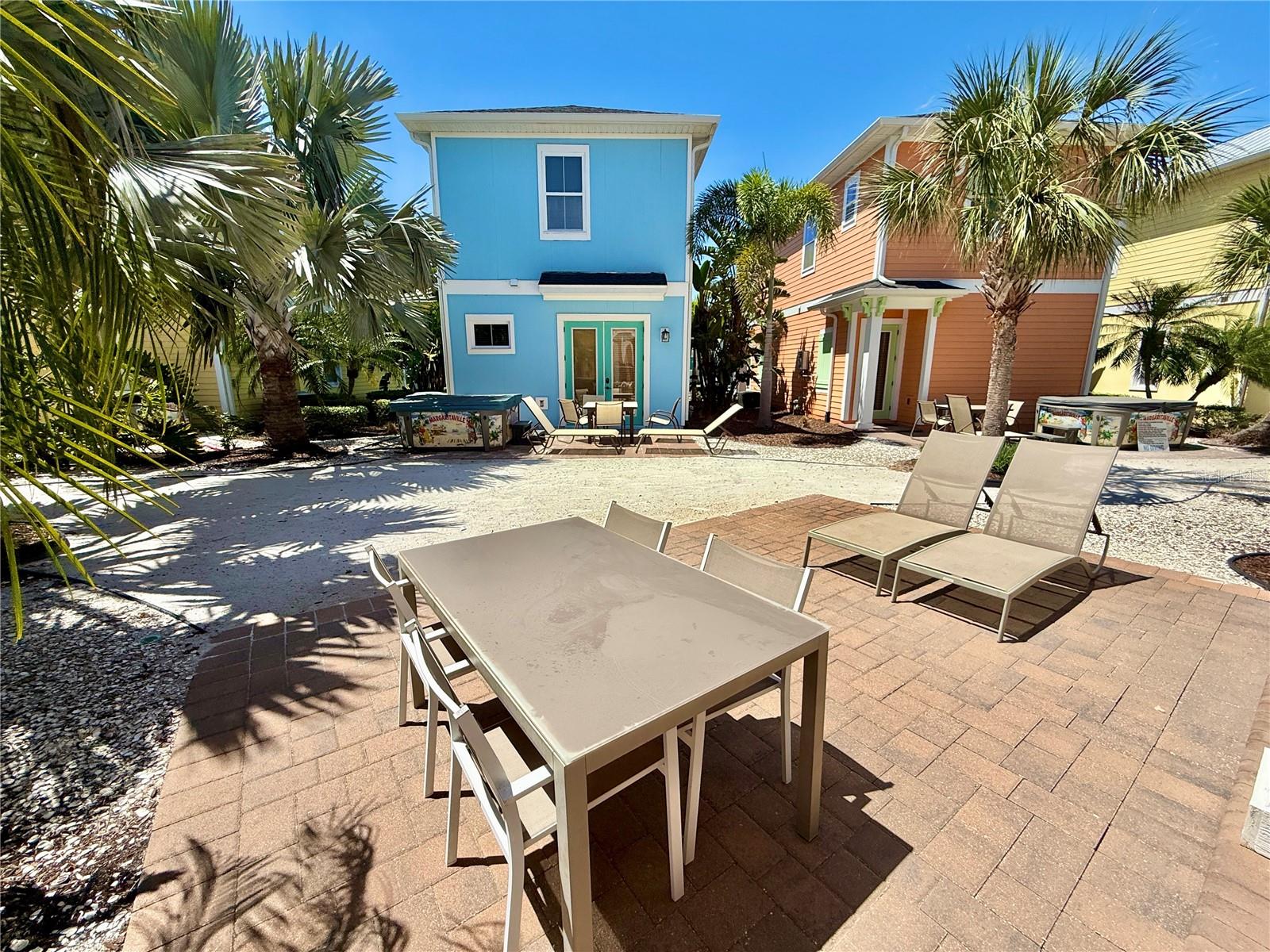 3095 KEY LIME LOOP