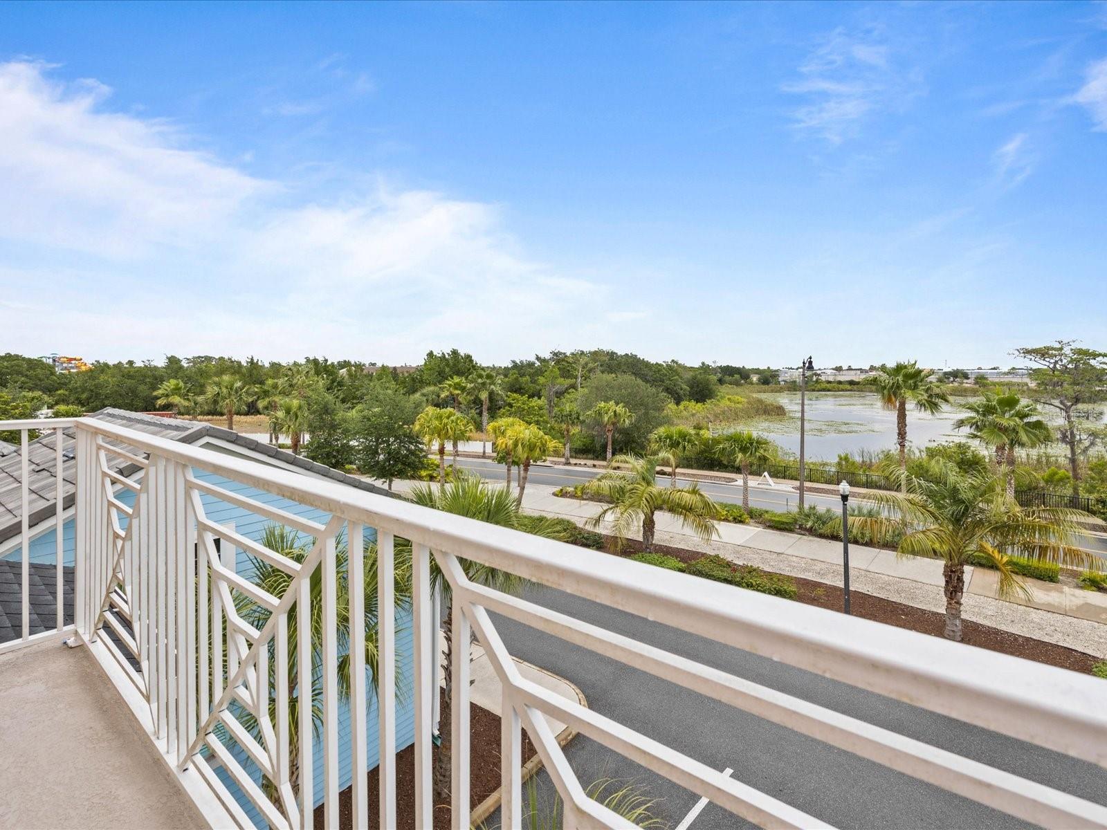3095 KEY LIME LOOP