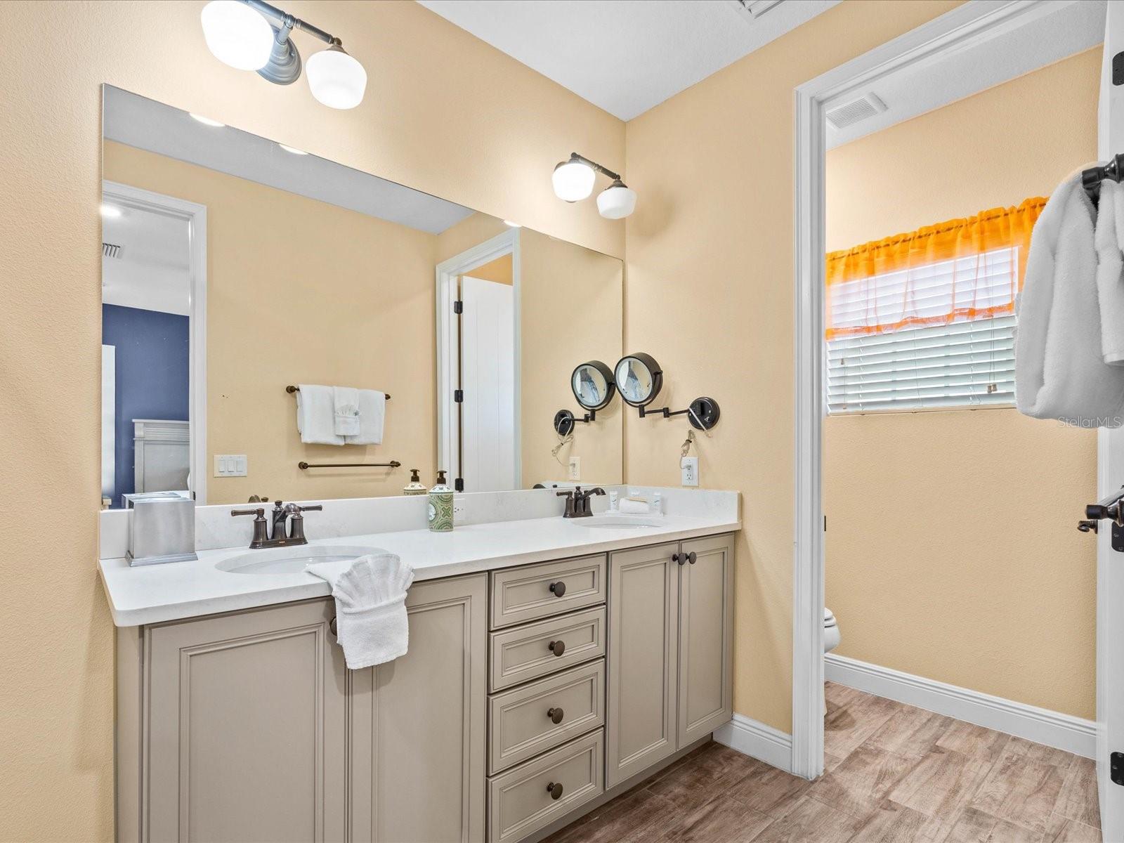 3095 KEY LIME LOOP
