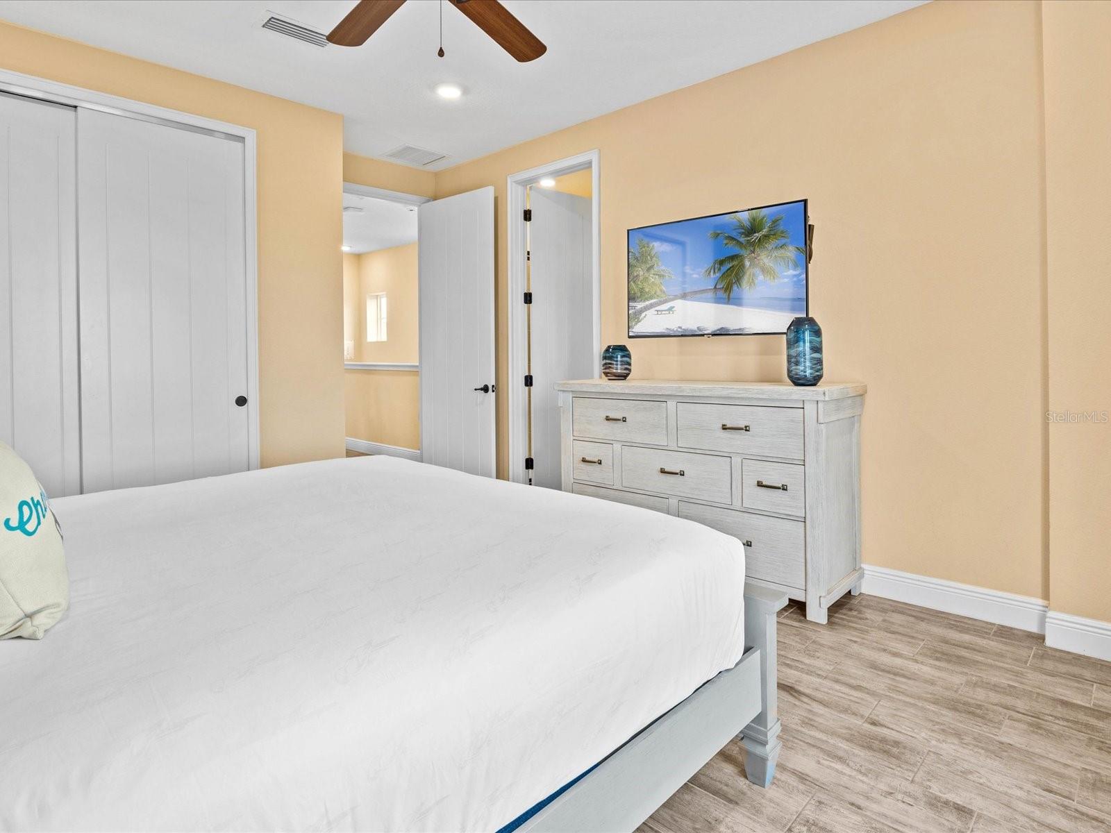 3095 KEY LIME LOOP