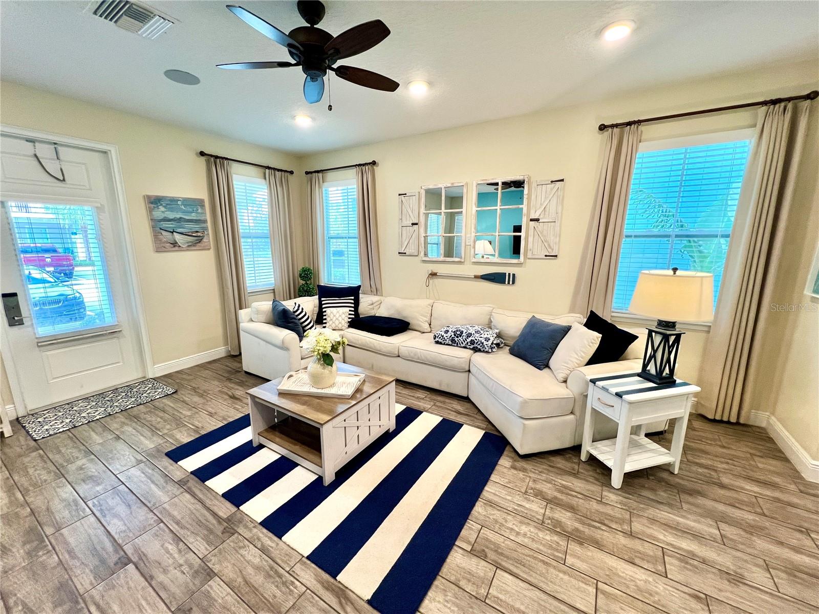 3083 PIRATE WAY