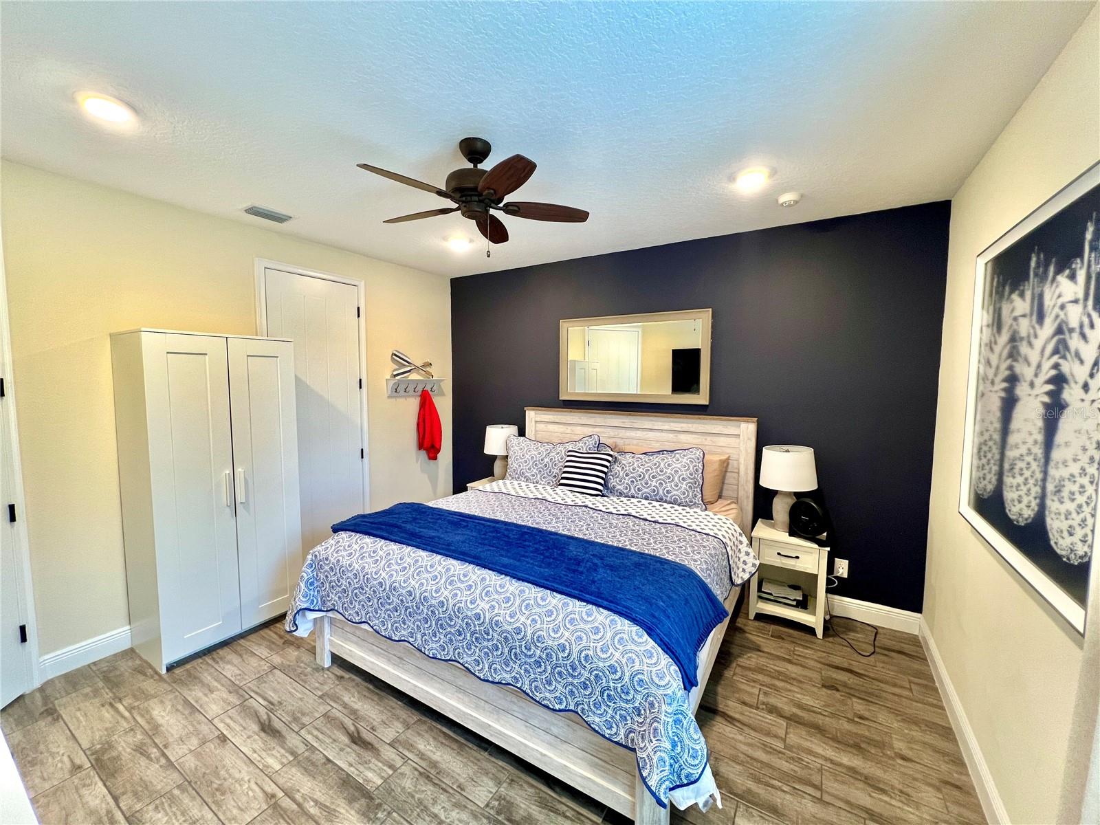 3083 PIRATE WAY