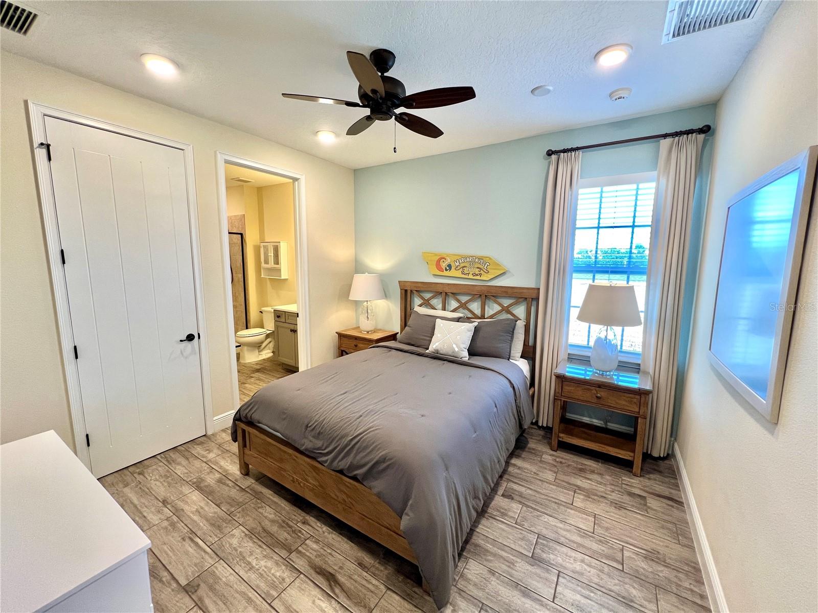 3083 PIRATE WAY