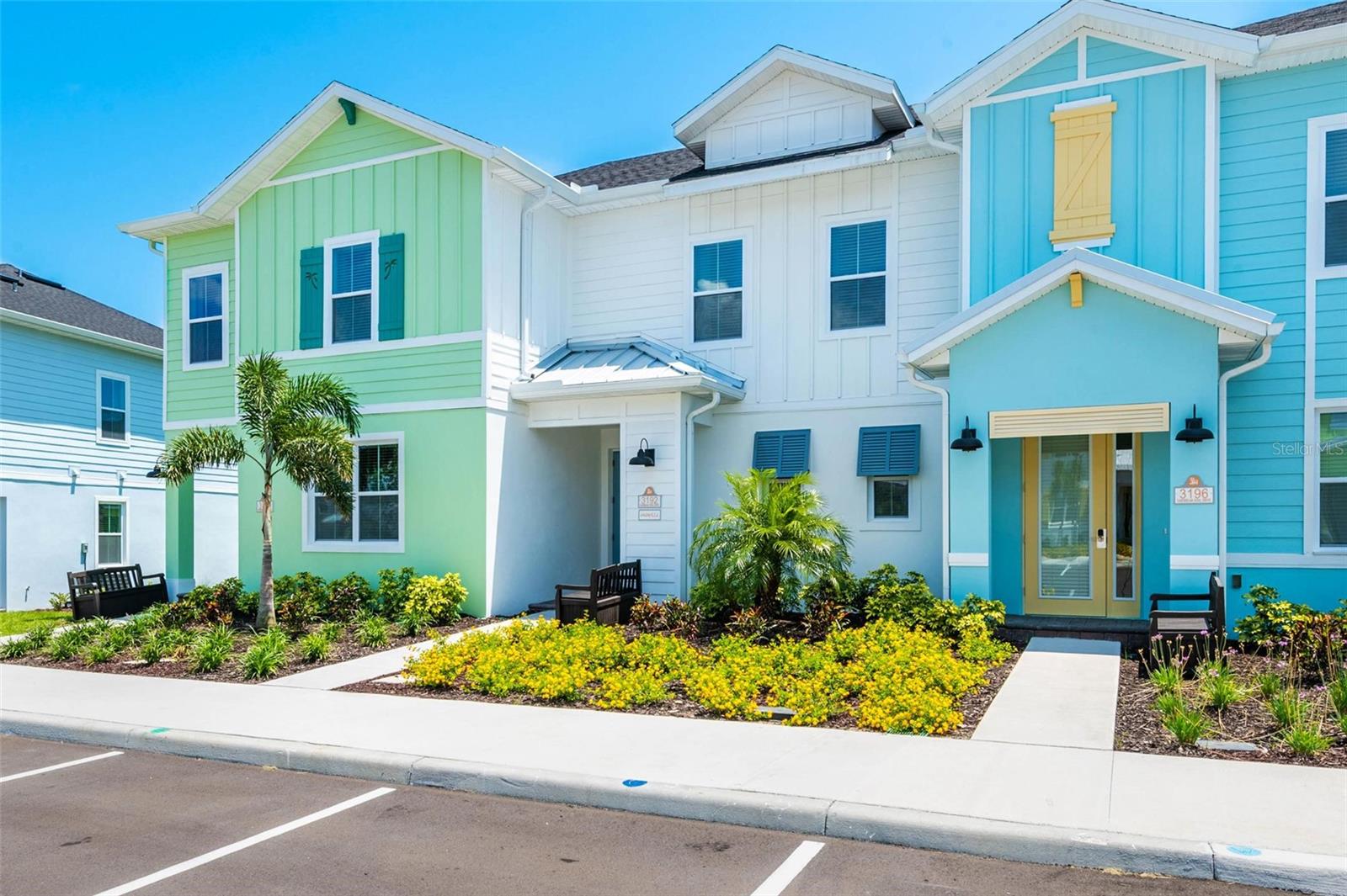 3192 CARIBBEAN SOUL DR