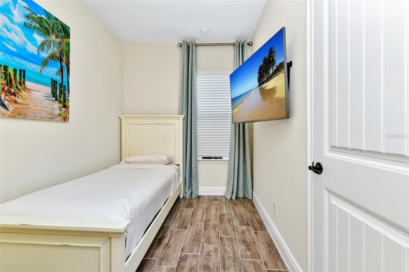 3192 CARIBBEAN SOUL DR