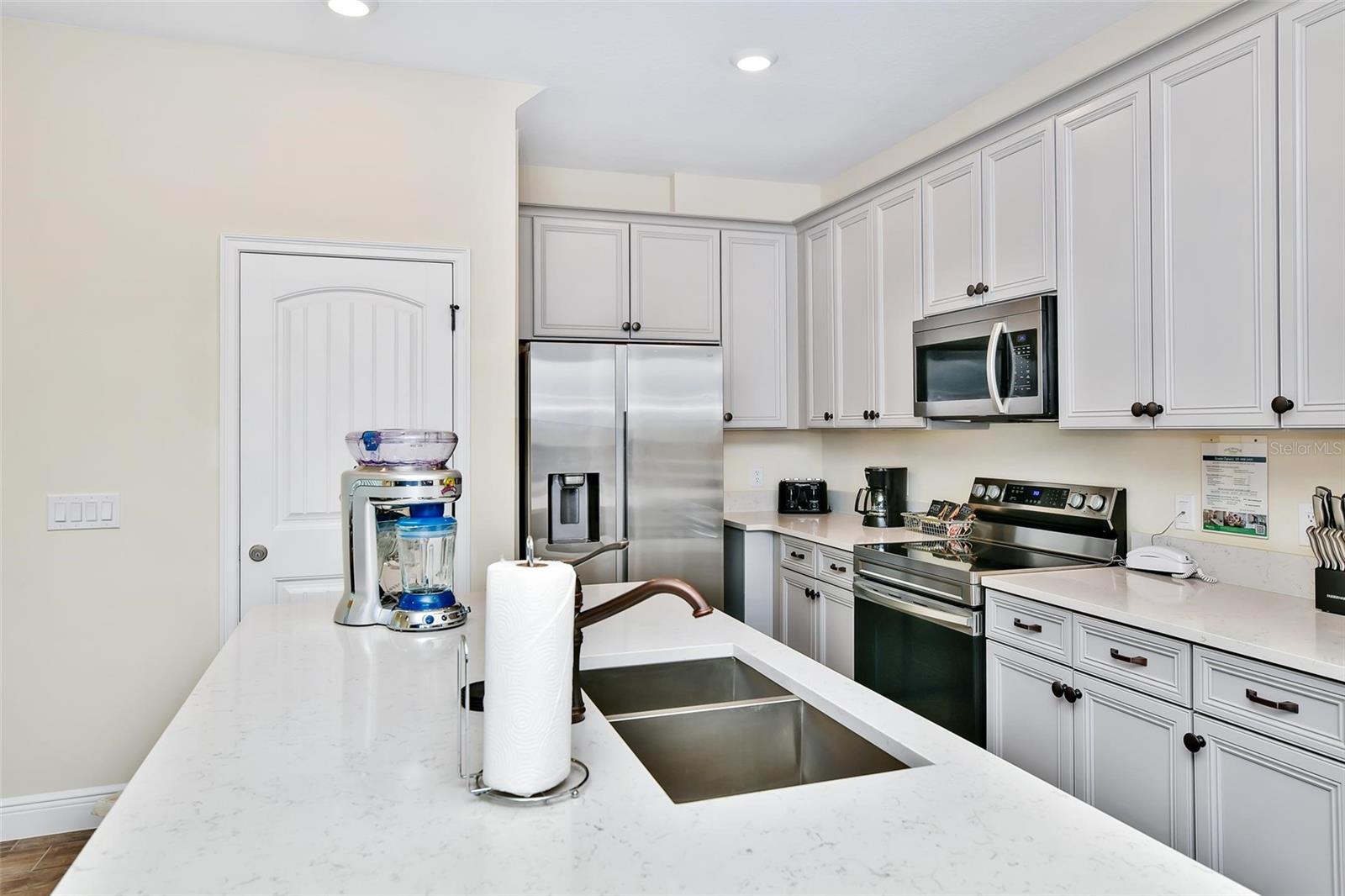 3192 CARIBBEAN SOUL DR