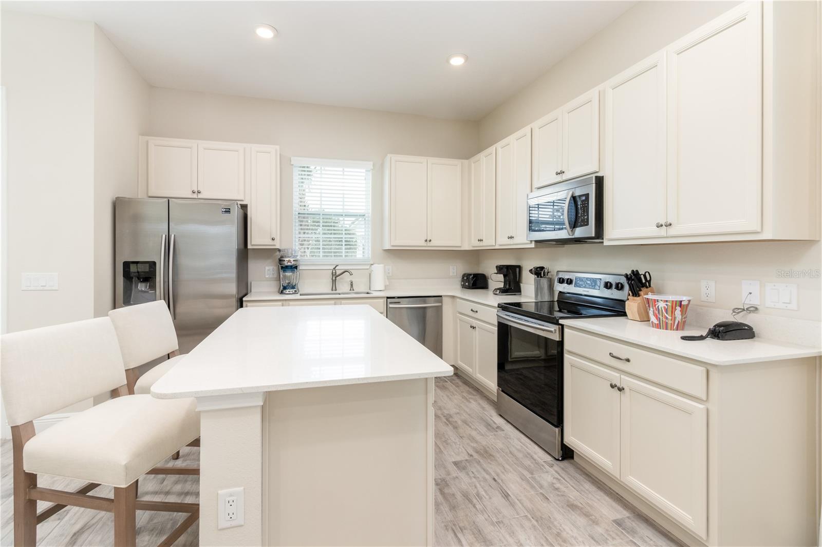 3079 KEY LIME LOOP