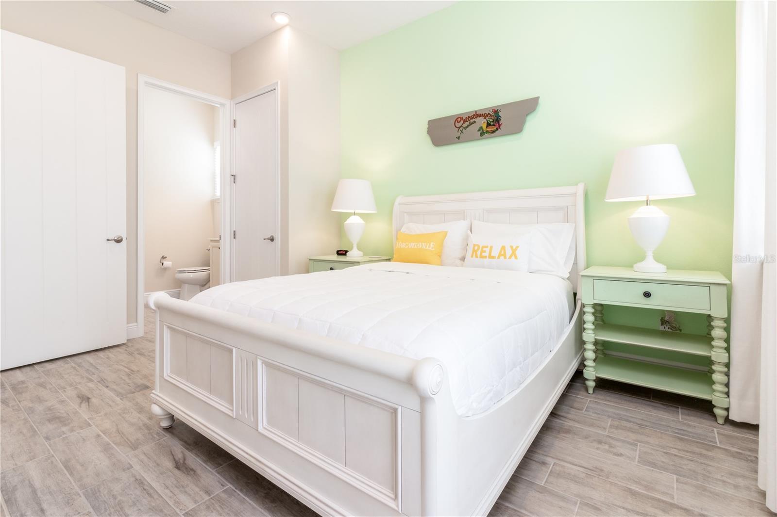 3079 KEY LIME LOOP
