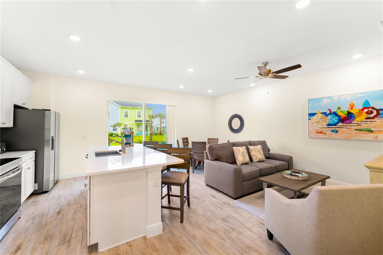 2967 CASTAWAY LN