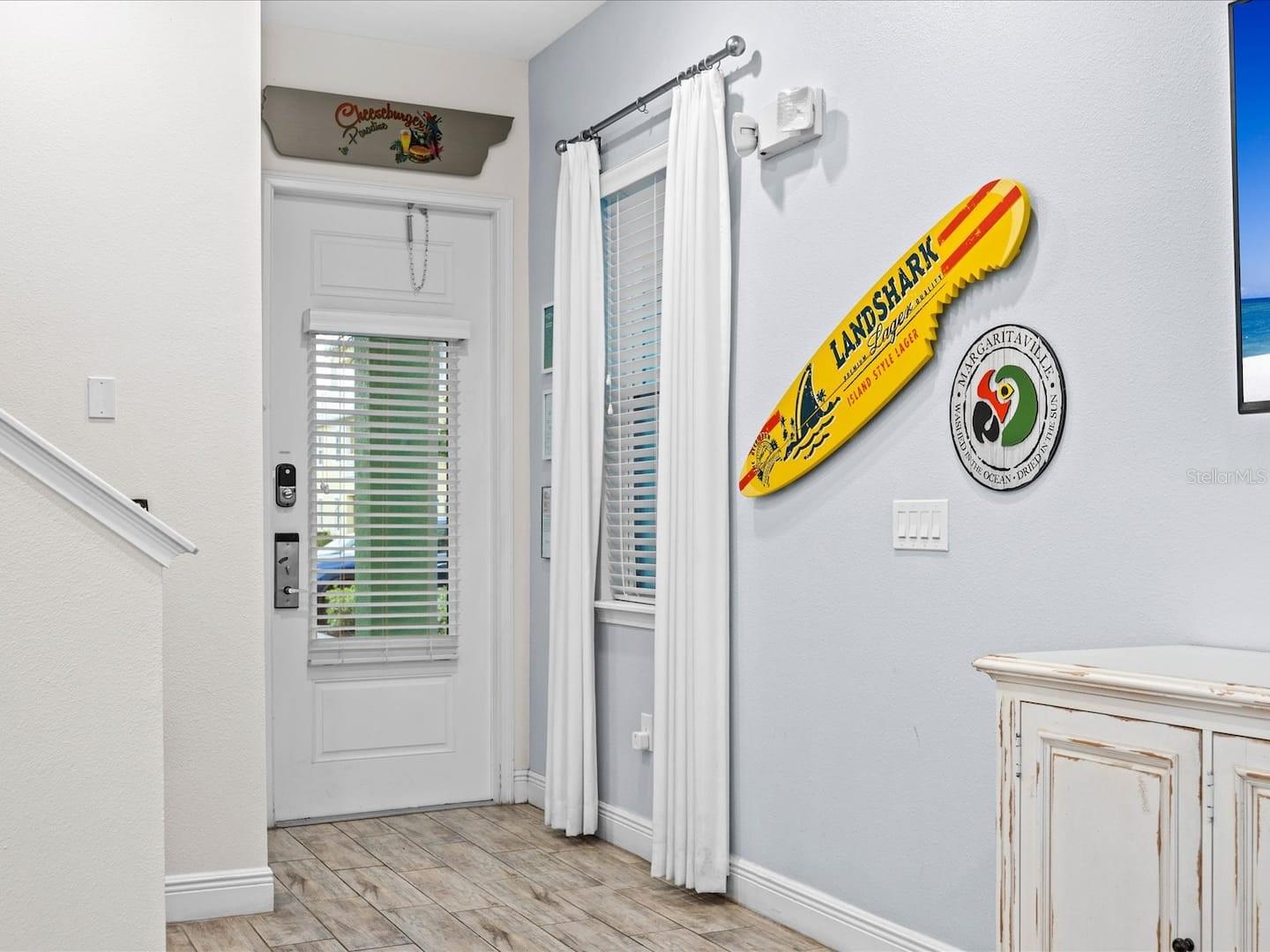 3020 PARROT HEAD PL