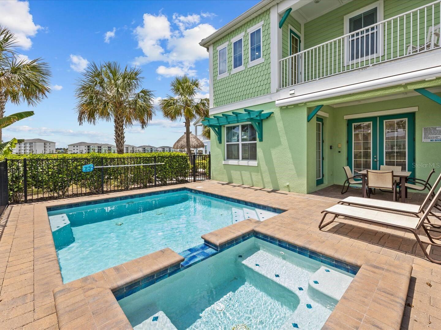 3020 PARROT HEAD PL