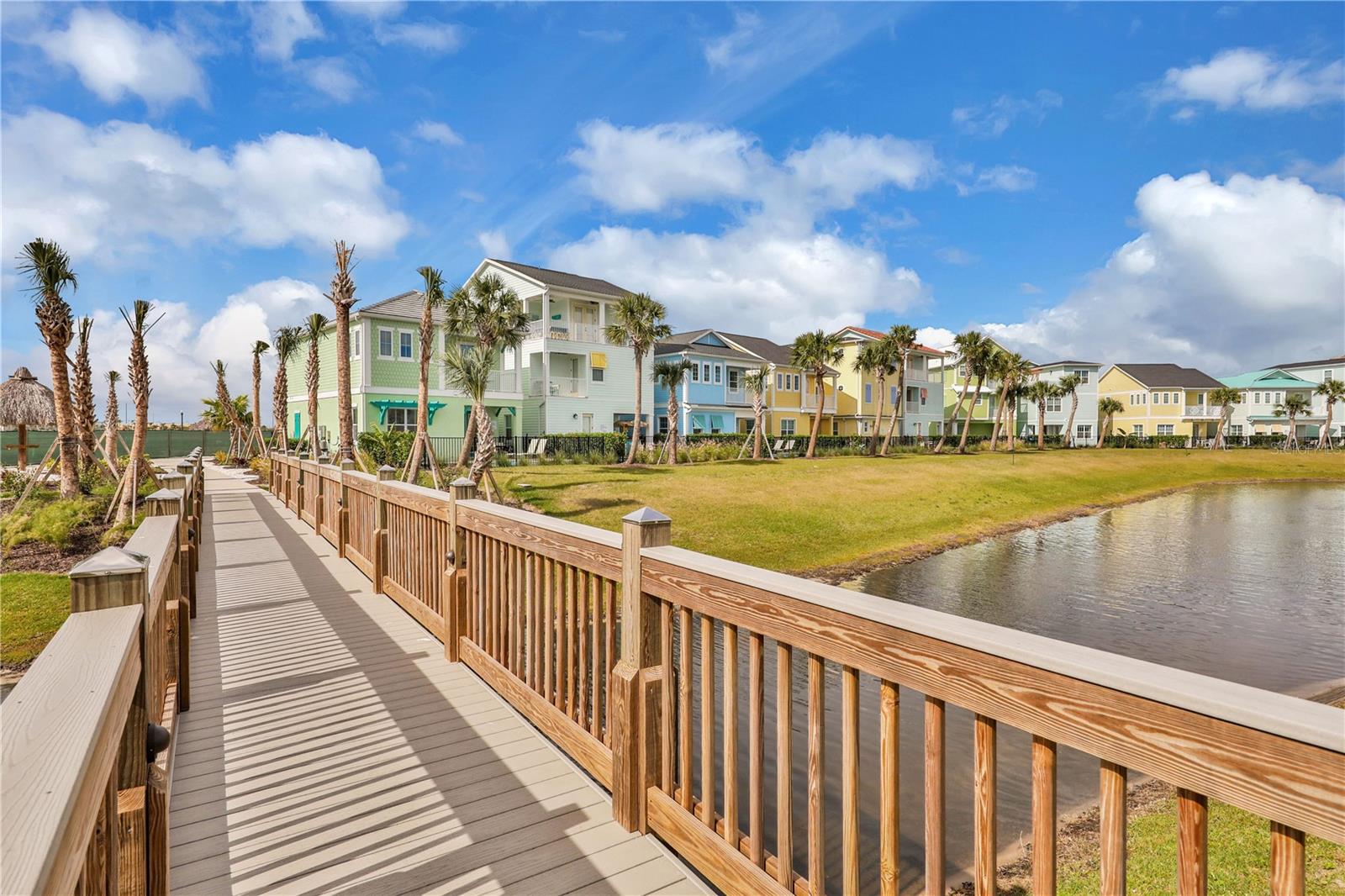 3020 PARROT HEAD PL