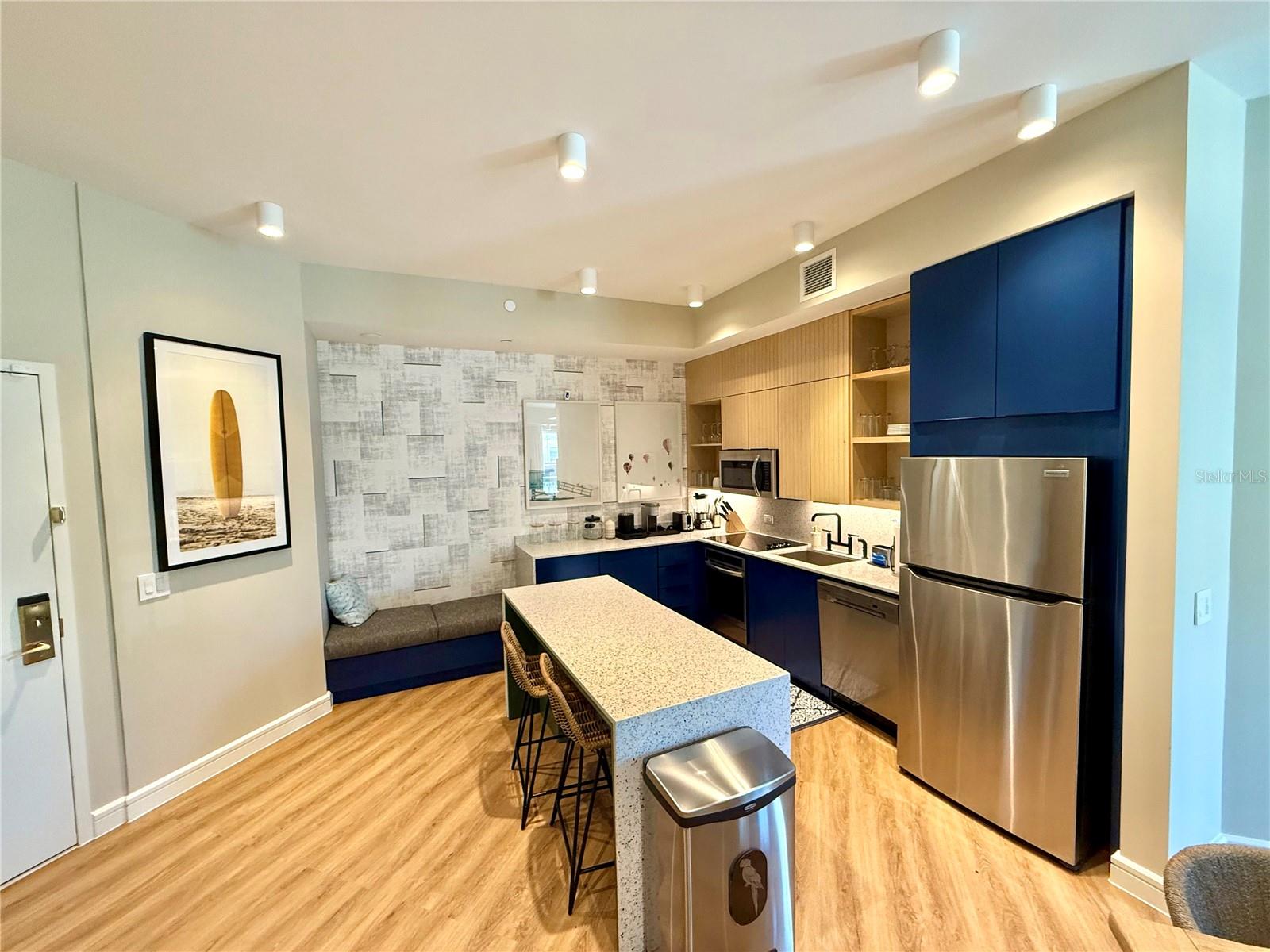 3151 SUNSET WALK DR #112