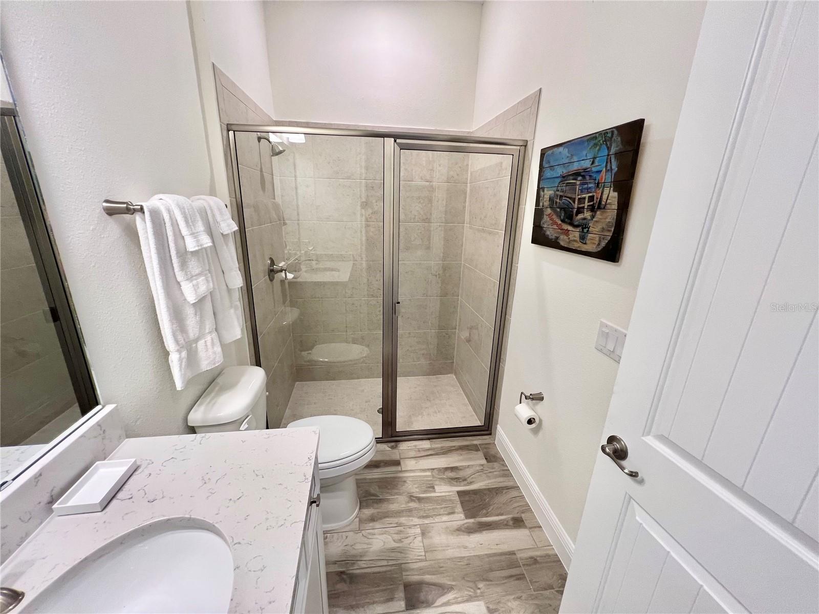 3032 PARROT HEAD PL