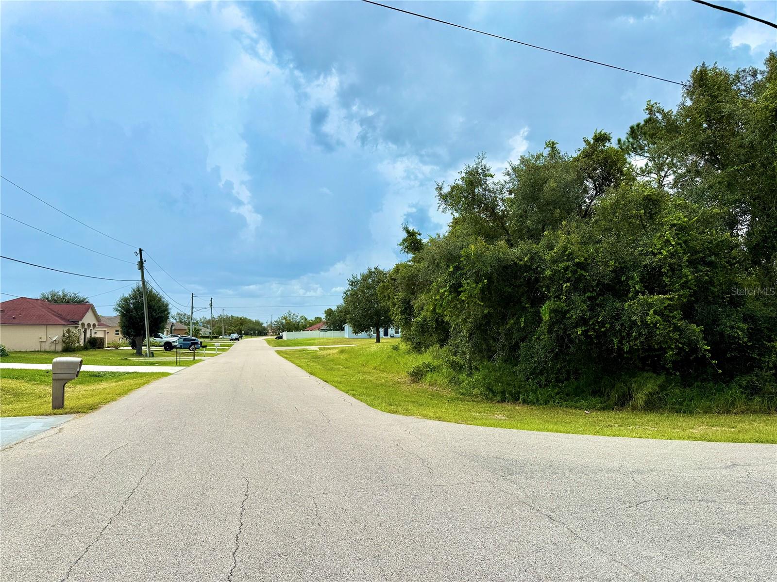 1 SAWFISH LN