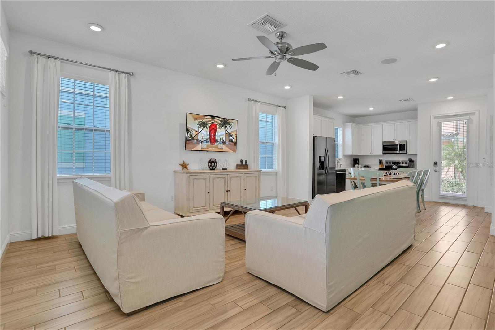 3054 KEY LIME LOOP