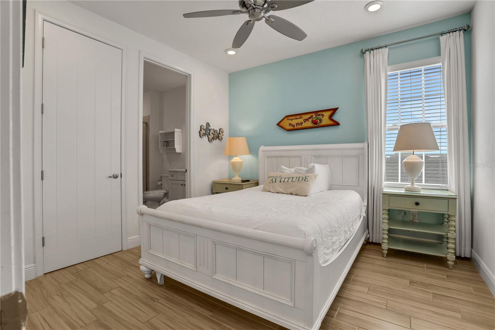 3054 KEY LIME LOOP
