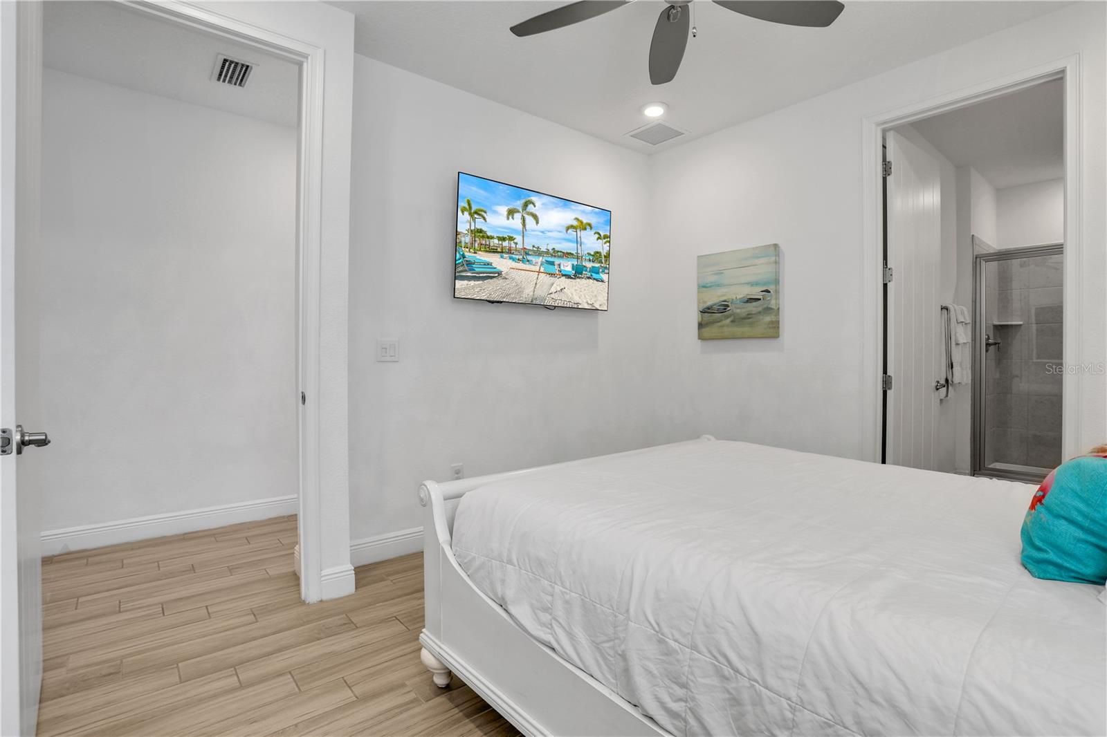 3054 KEY LIME LOOP