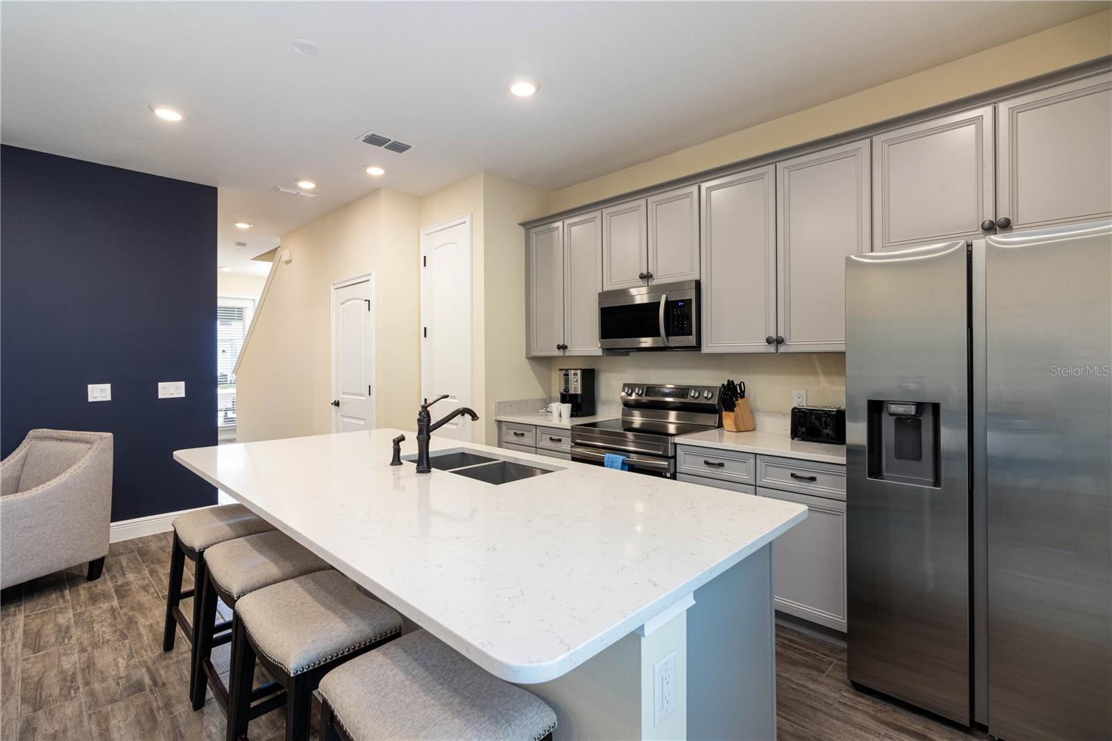 3001 CARIBBEAN SOUL DR