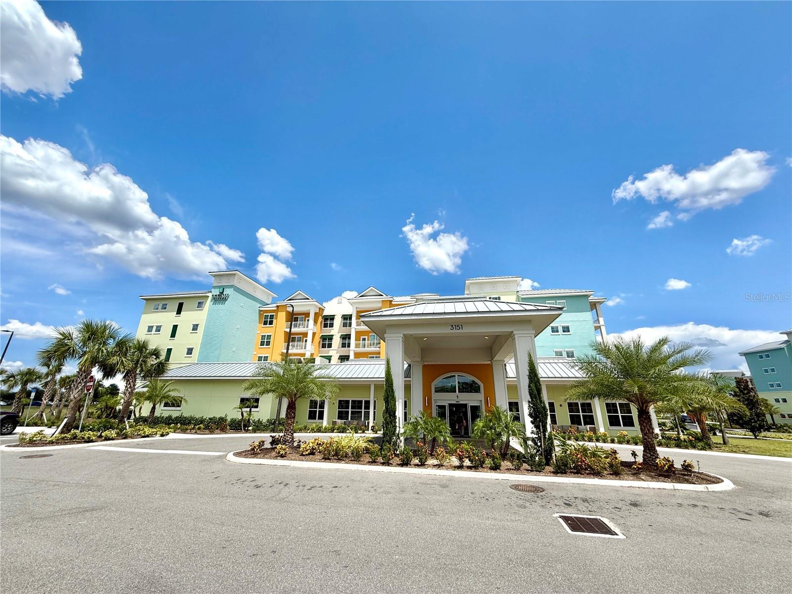 3151 SUNSET WALK DR #208