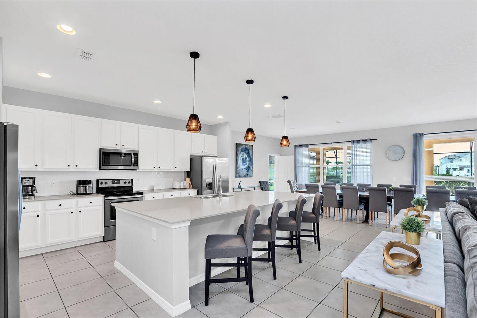 6148 BROAD OAK DR