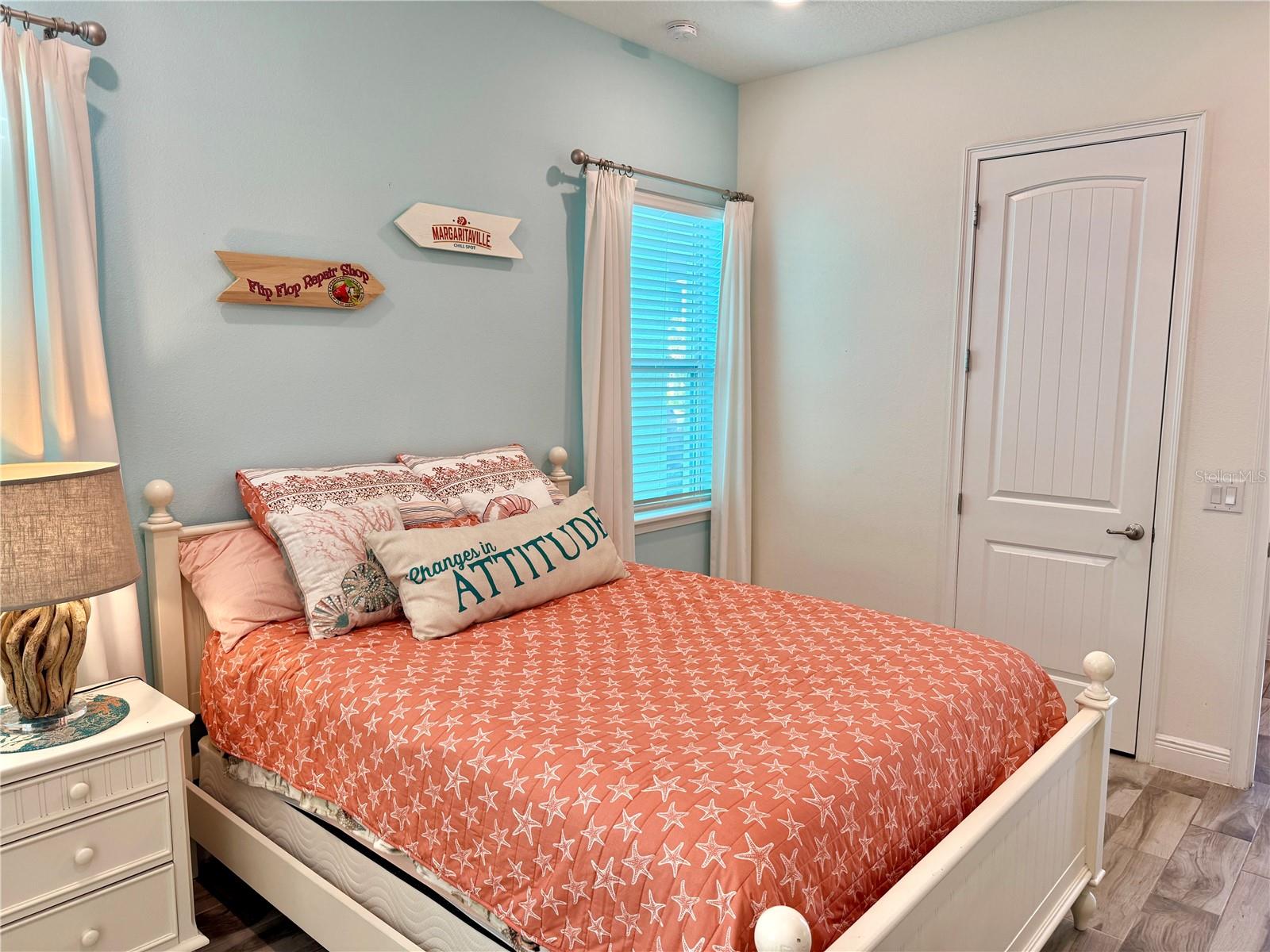 8028 SANDY TOES WAY