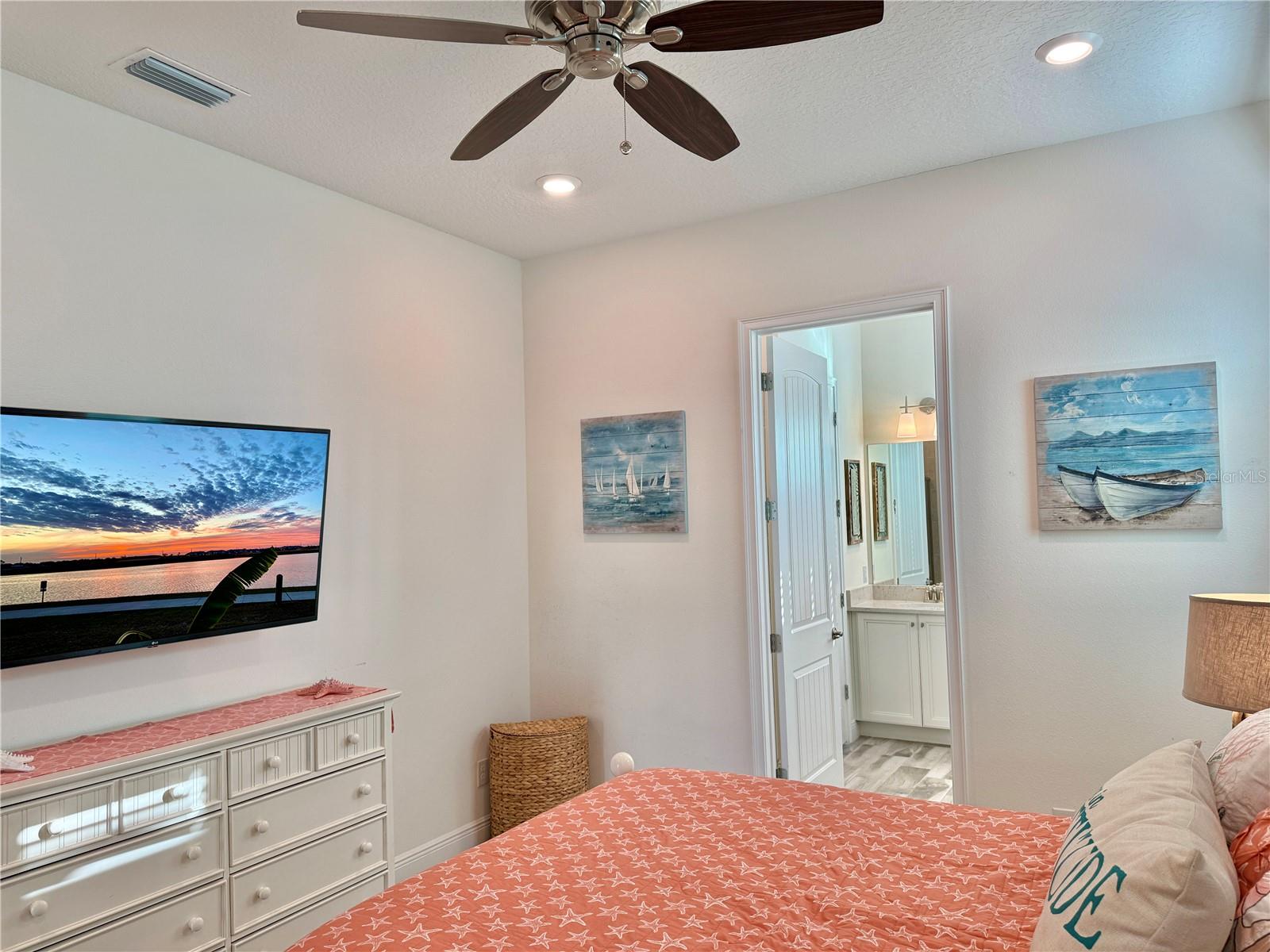 8028 SANDY TOES WAY