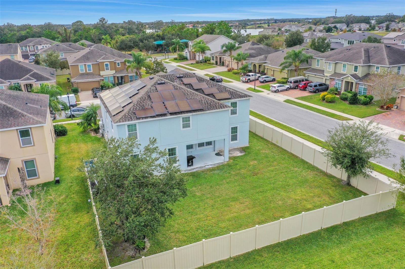 14505 BREAKWATER WAY