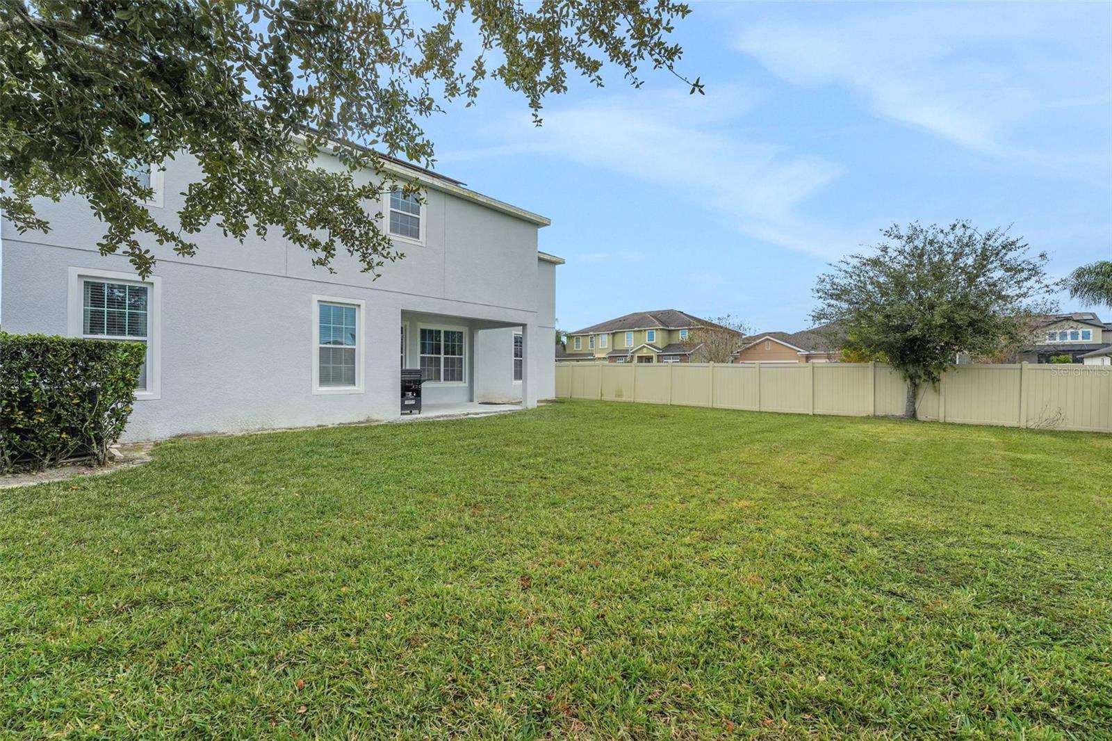 14505 BREAKWATER WAY